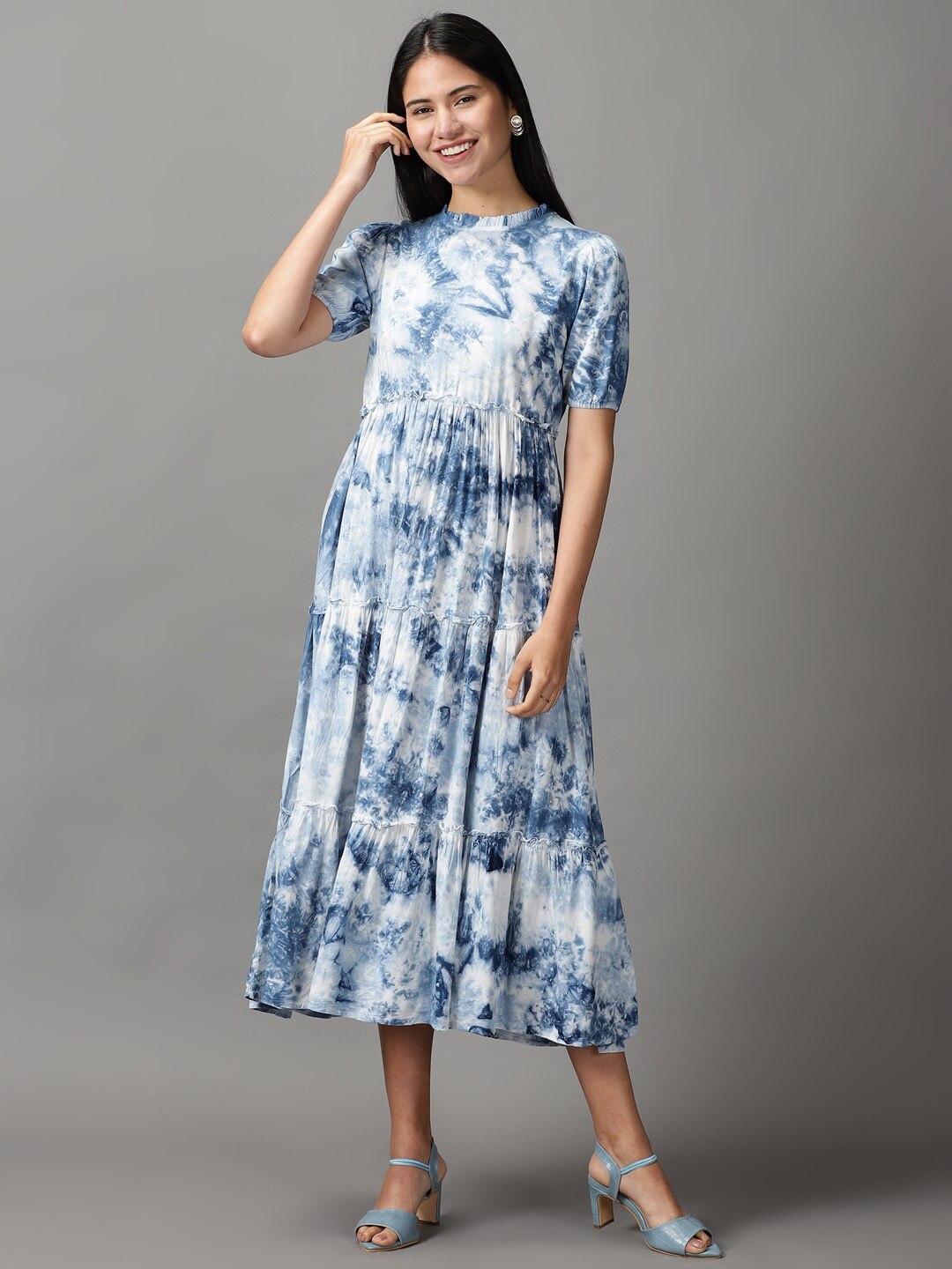 

SHOWOFF Women Blue & White Tie and Dye Dyed Layered Maxi Midi Dress