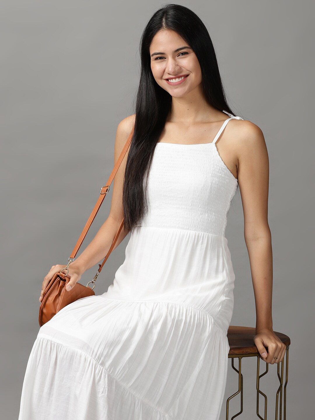 

SHOWOFF Sleeveless Fit and Flare Midi Dress, White