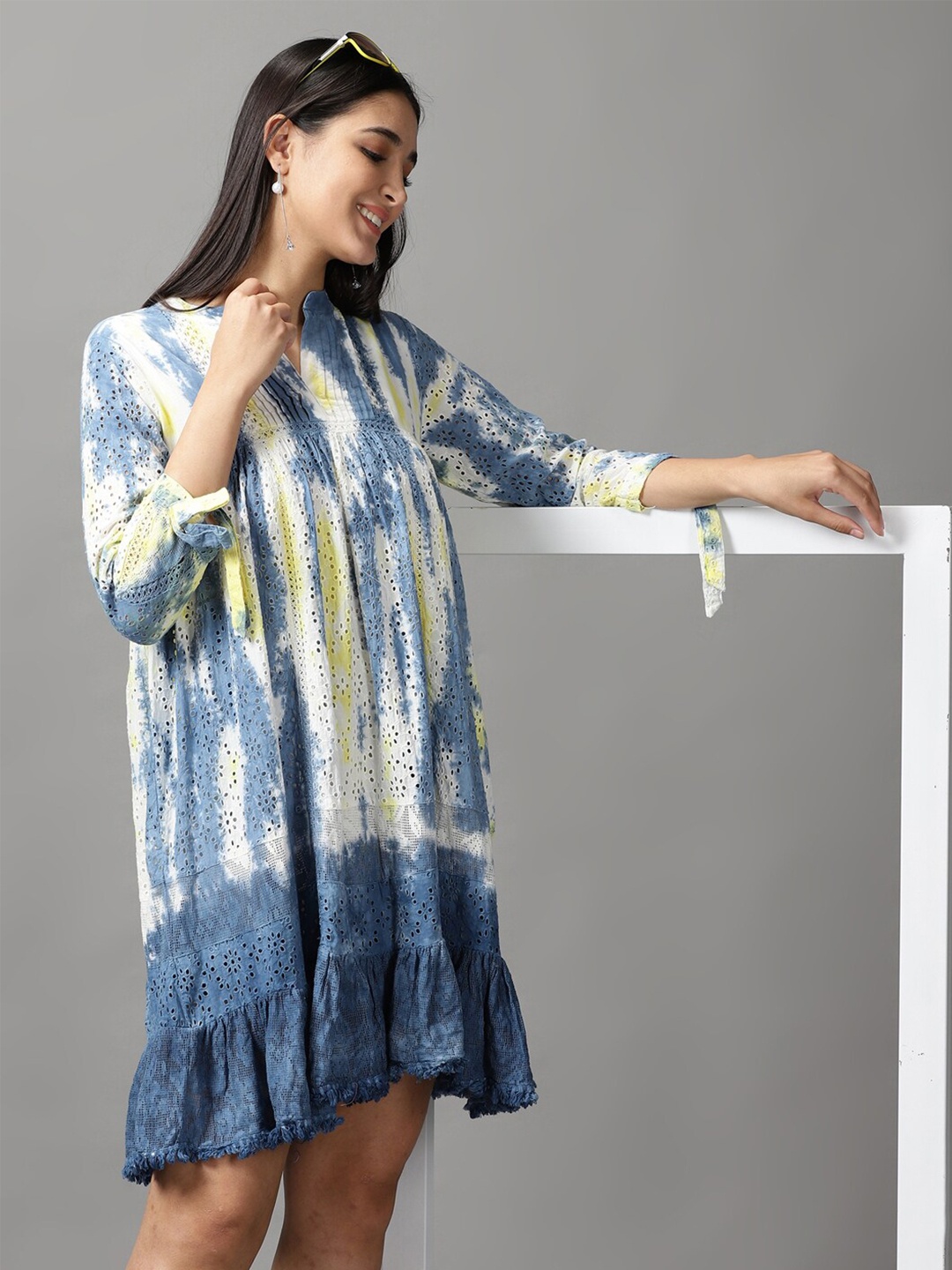 

SHOWOFF Women White & Blue Tie and Dye A-Line Cotton Dress