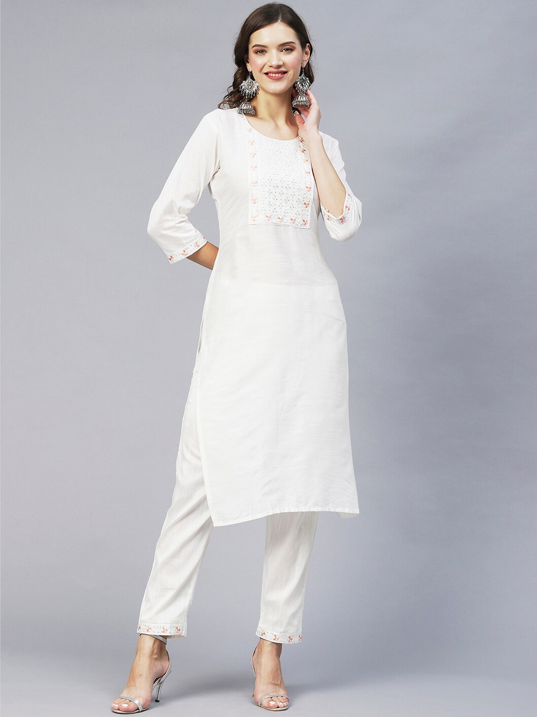 

POONAM DESIGNER Women White Thread Work Kurti with Trousers