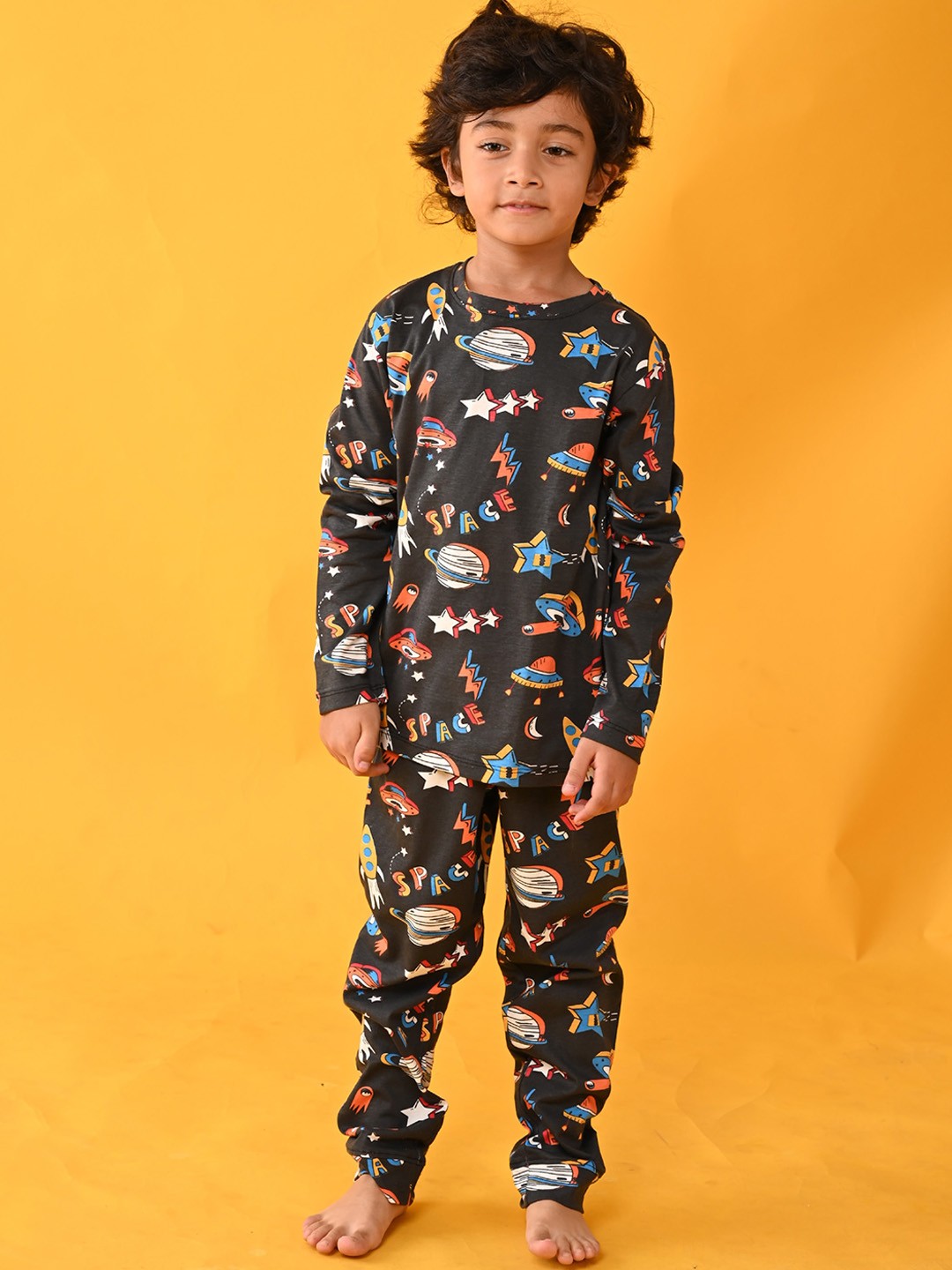 

Anthrilo Boys Black & White Printed Pure Cotton Night suit