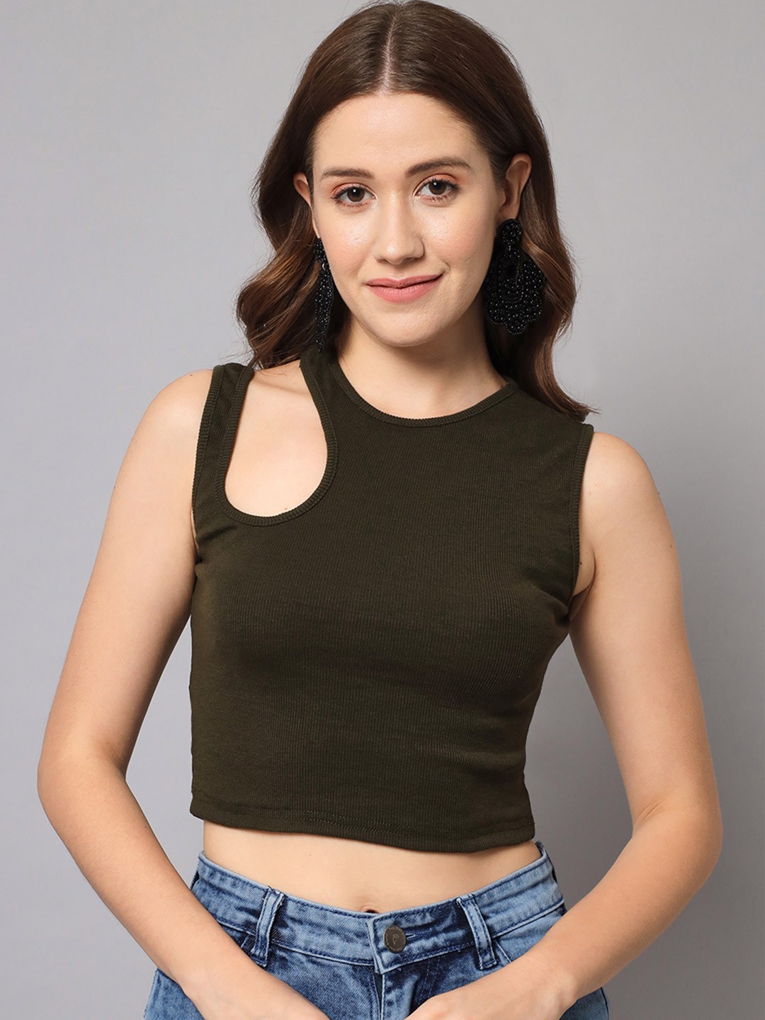 

AAHWAN Women Olive Green Solid Cutout Crop Top