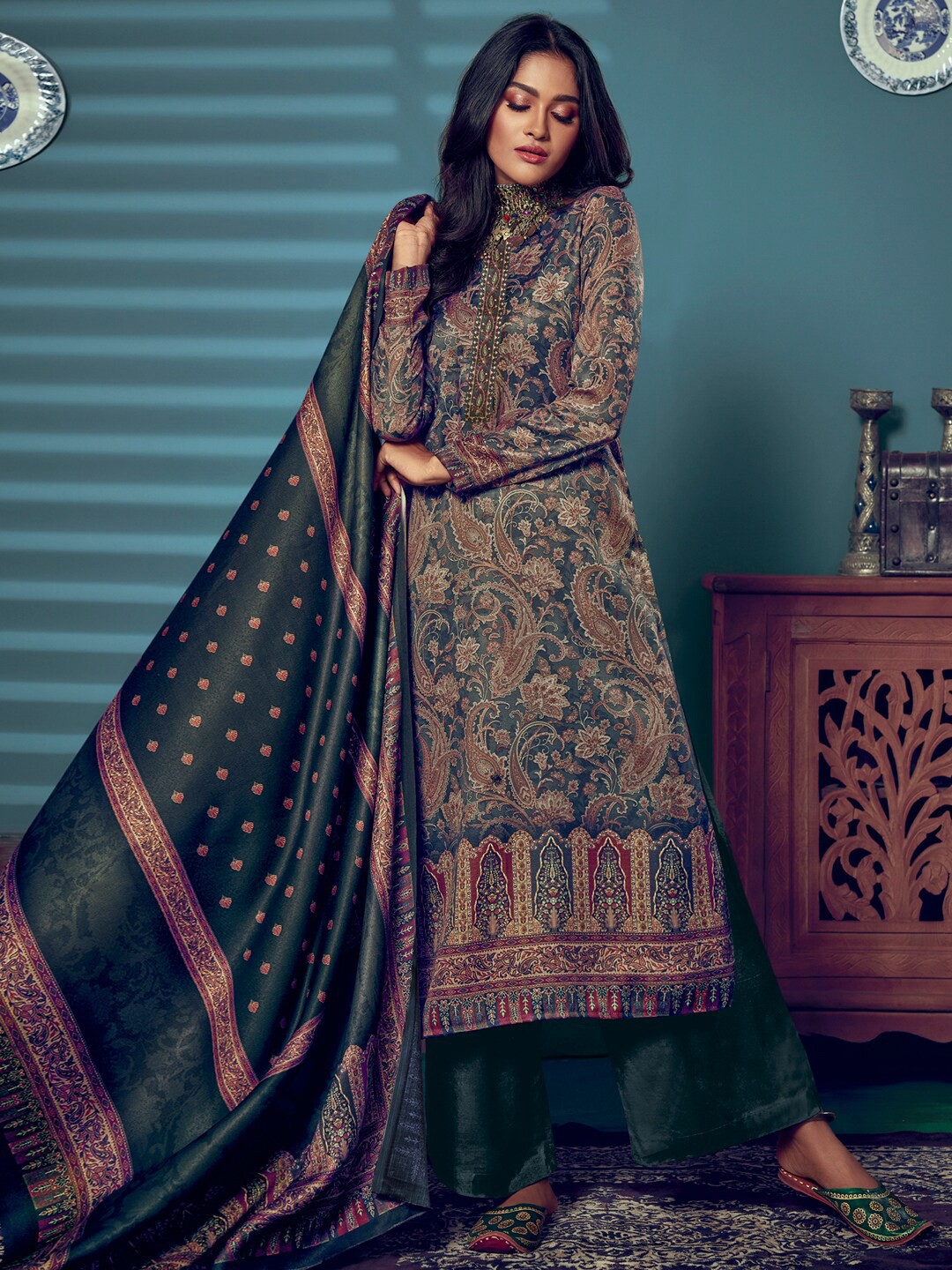 

Stylee LIFESTYLE Green & Blue Printed Unstitched Dress Material