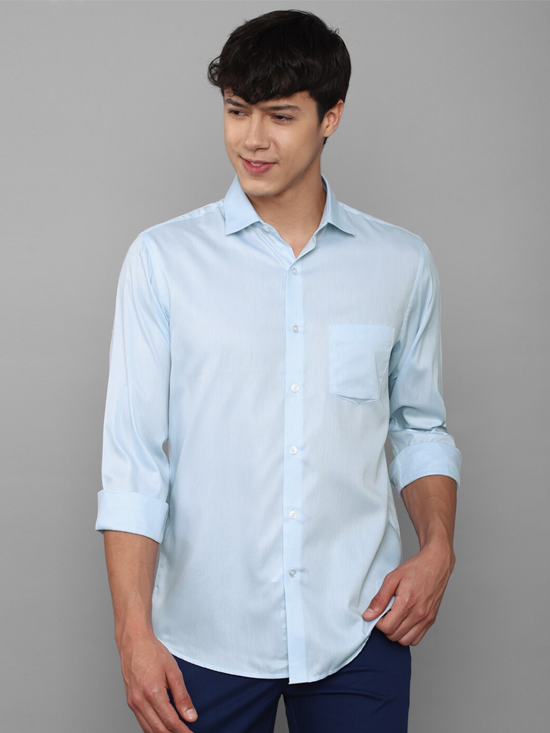 

Allen Solly Men Blue Slim Fit Pure Cotton Casual Shirt