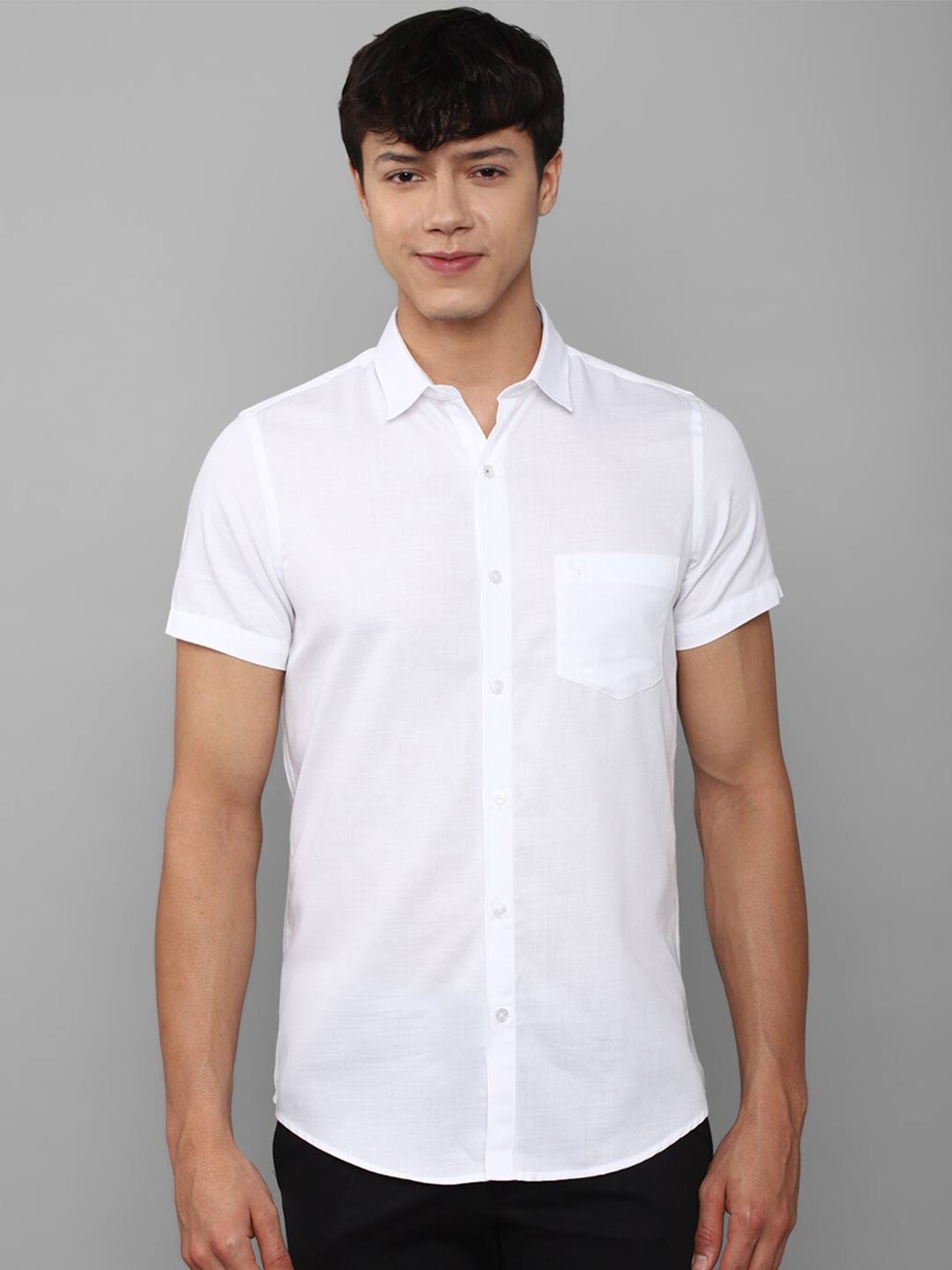 

Allen Solly Men White Slim Fit Casual Shirt