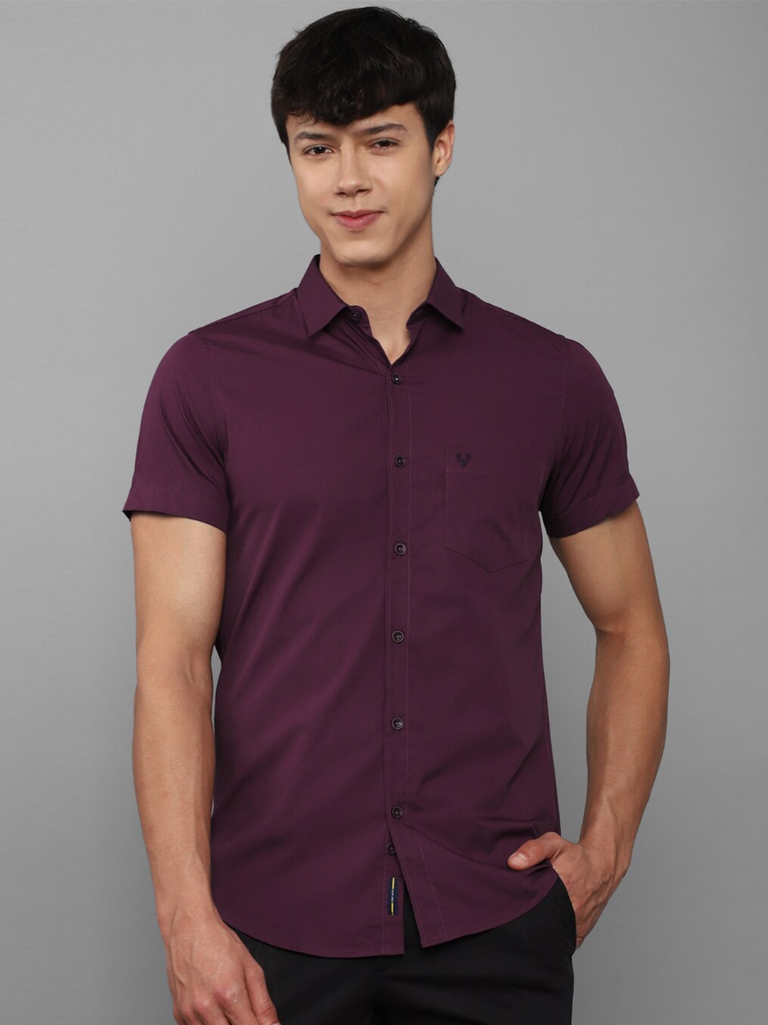 

Allen Solly Men Purple Slim Fit Pure Cotton Casual Shirt