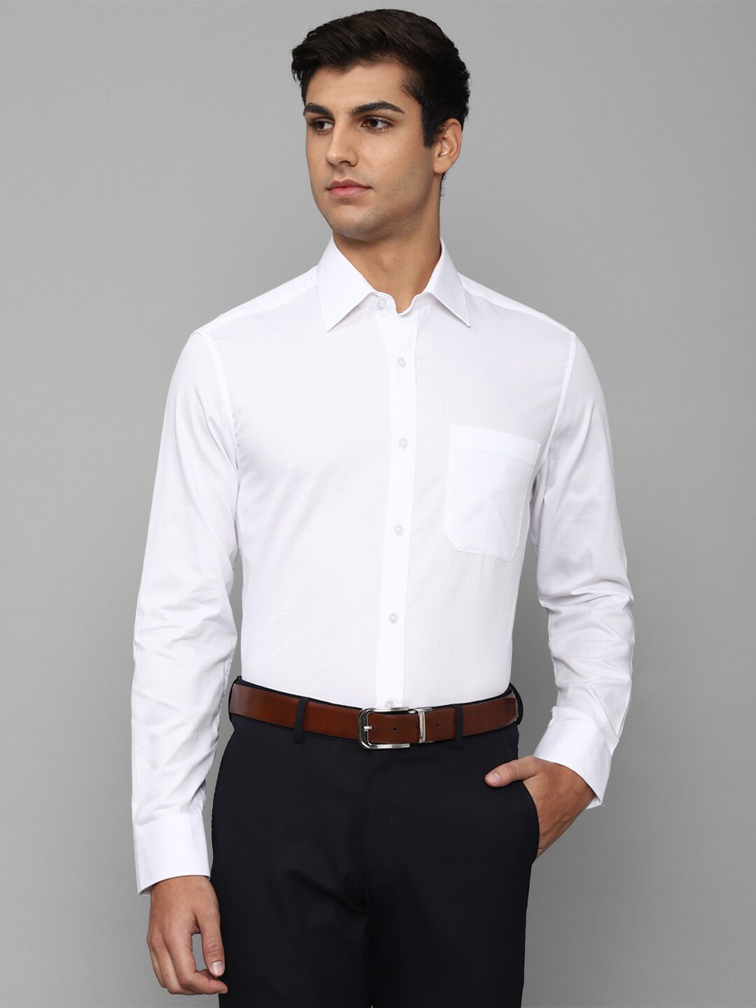 

Louis Philippe Men White Pure Cotton Slim Fit Formal Shirt