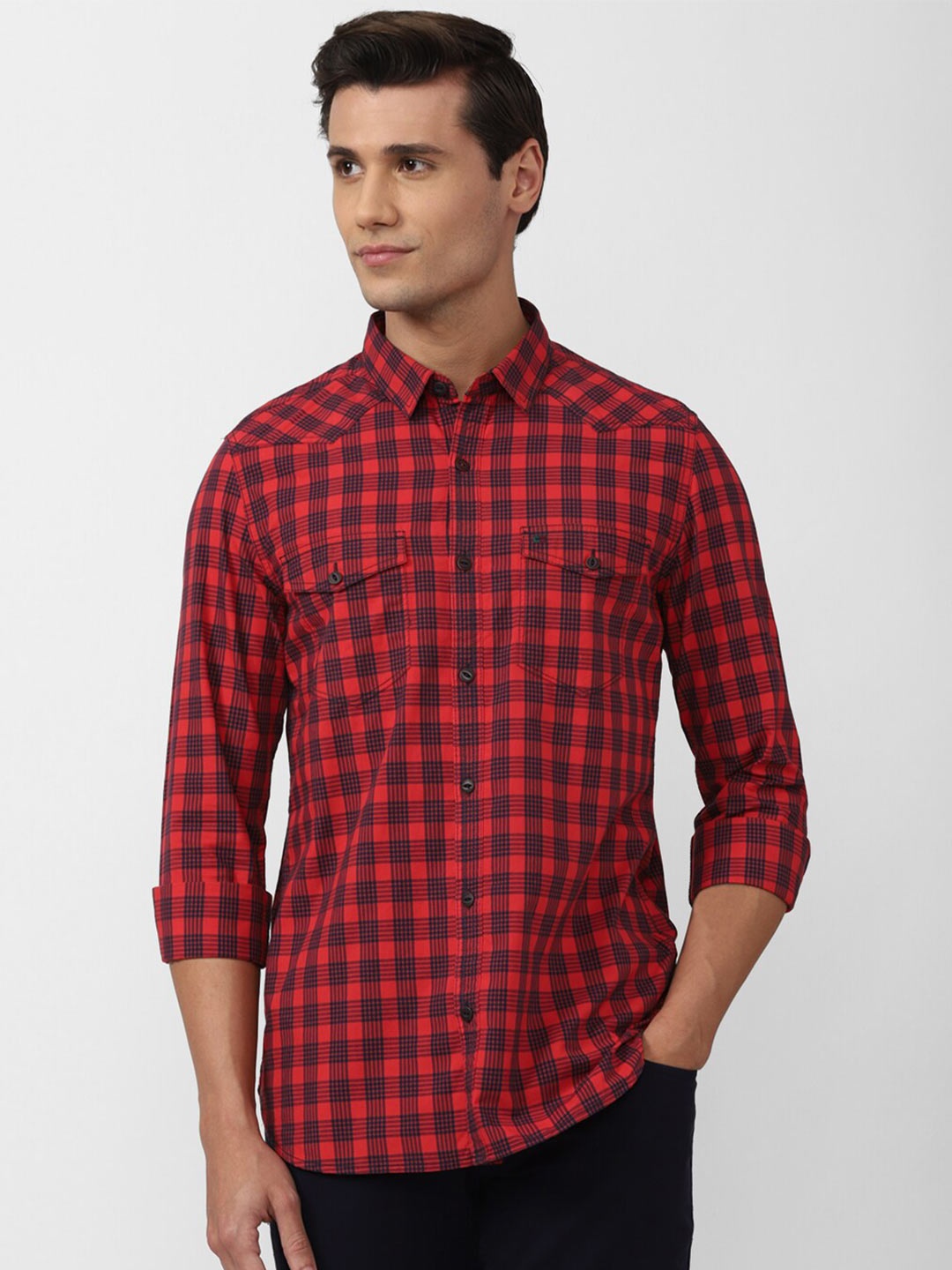 

Peter England Casuals Men Slim Fit Buffalo Checked Pure Cotton Casual Shirt, Red