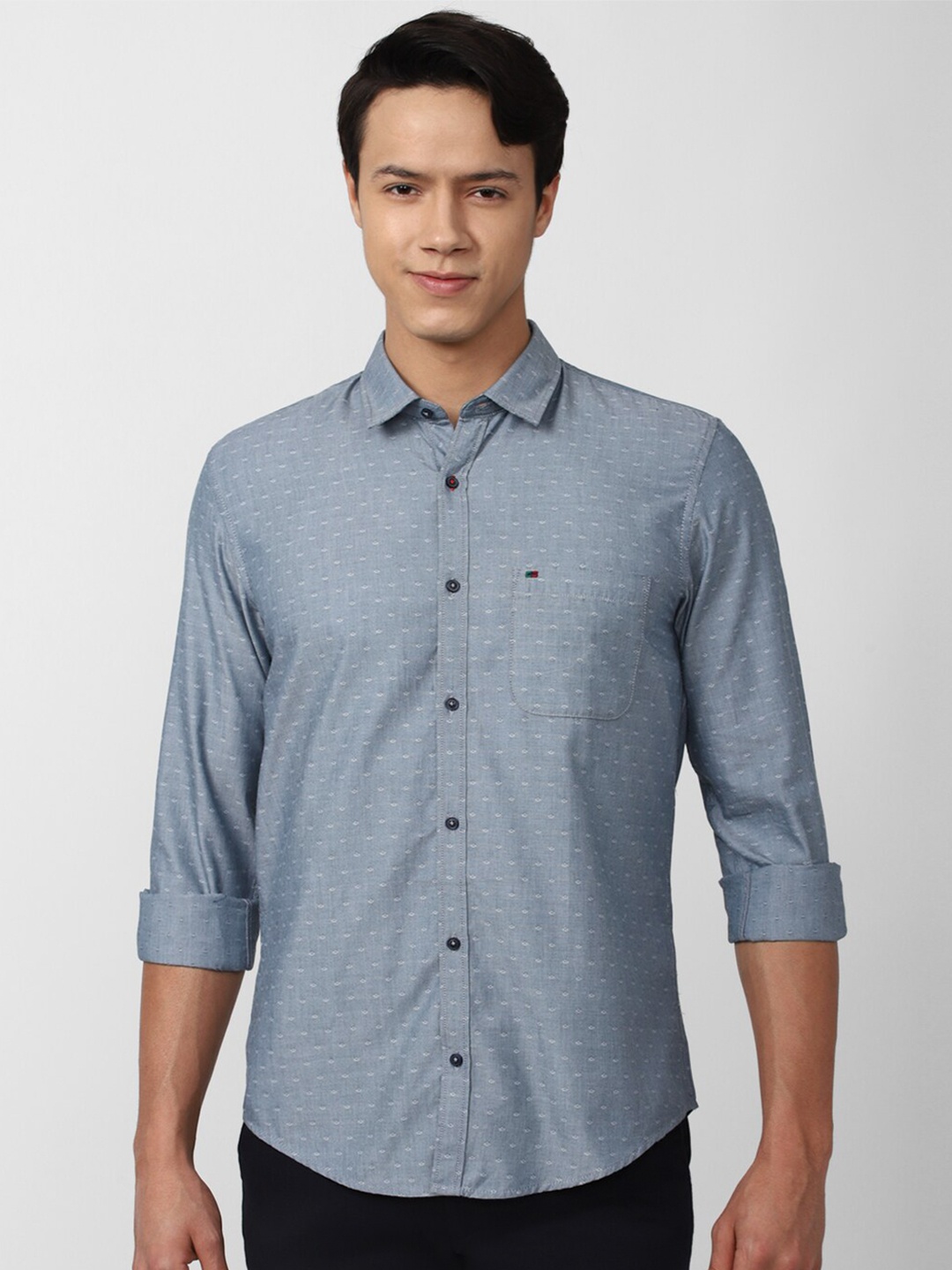 

Peter England Casuals Men Slim Fit Casual Shirt, Blue