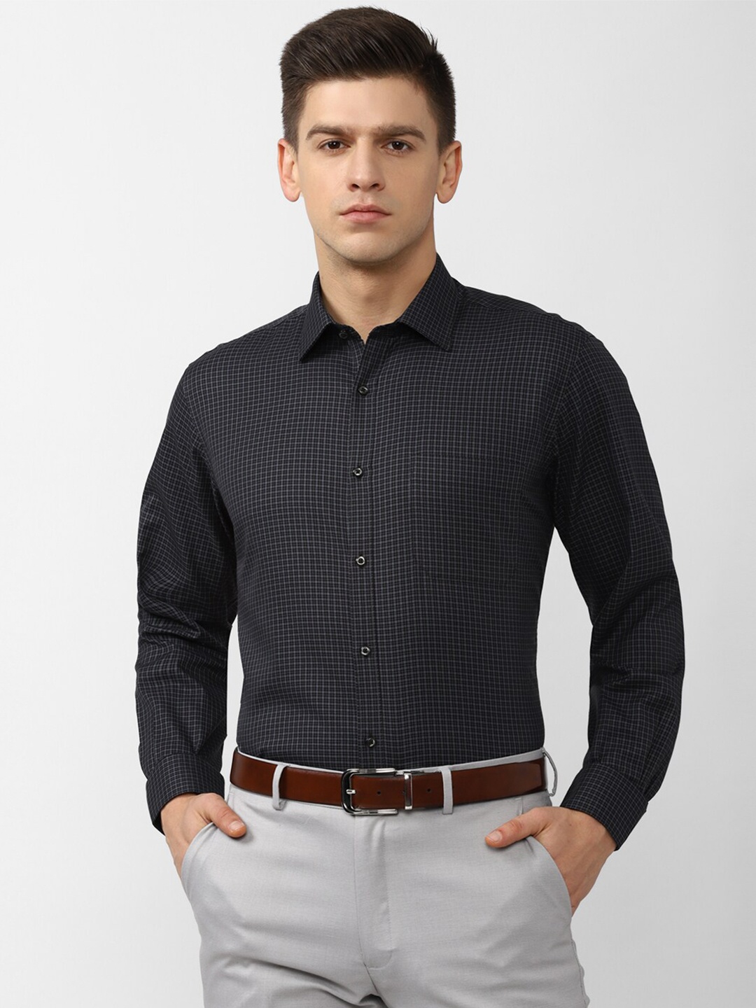

Van Heusen Men Grid Tattersall Checks Pure Cotton Formal Shirt, Grey