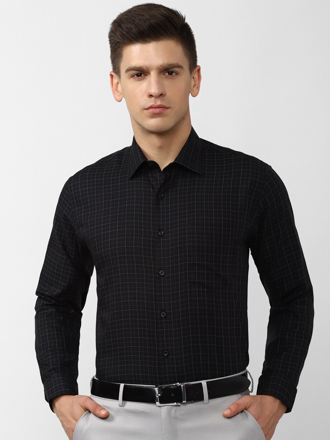 

Van Heusen Men Slim Fit Grid Tattersall Checks Pure Cotton Formal Shirt, Black