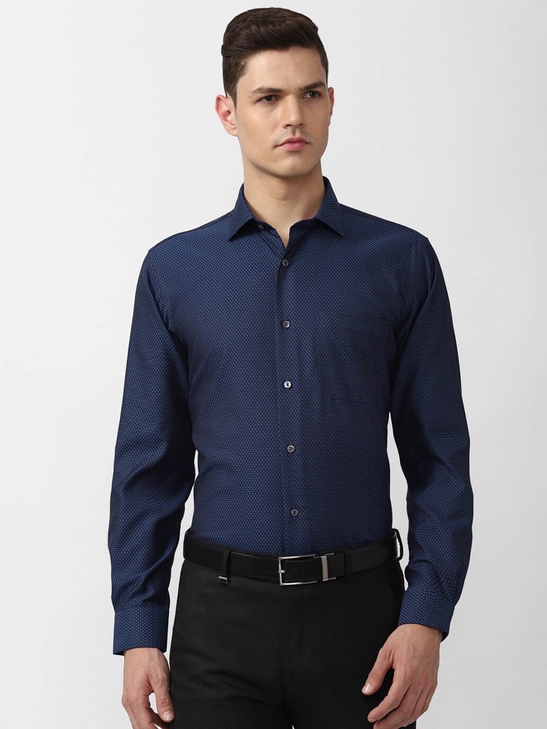 

Van Heusen Men Printed Pure Cotton Formal Shirt, Navy blue
