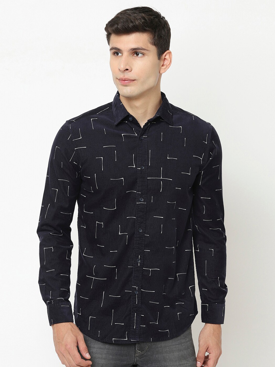 

Blue Buddha Men Navy Blue Printed Cotton Casual Shirt