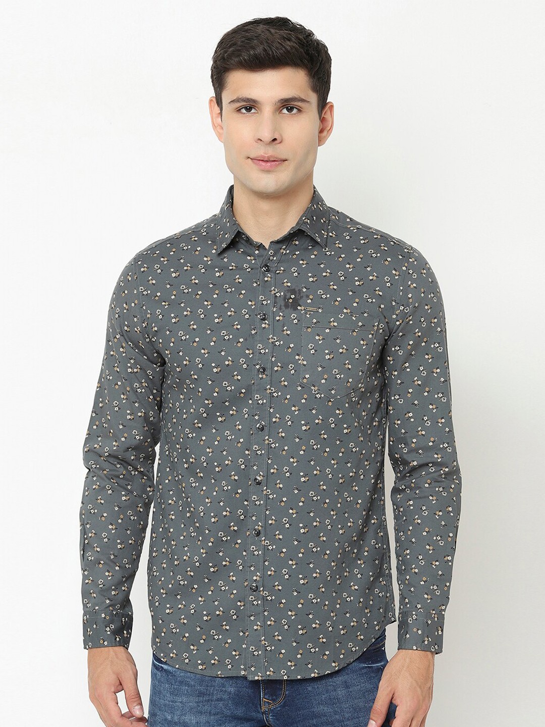 

Blue Buddha Men Grey Floral Printed Cotton Casual Shirt