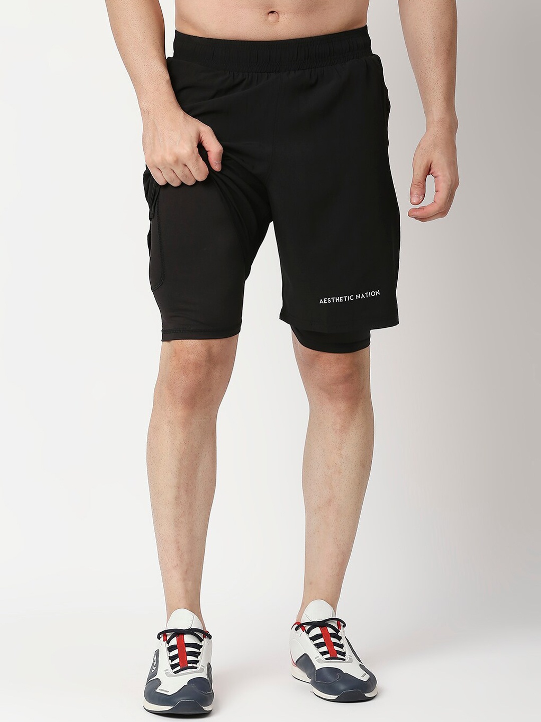 

AESTHETIC NATION Men Black Slim Fit Training or Gym Sports Shorts