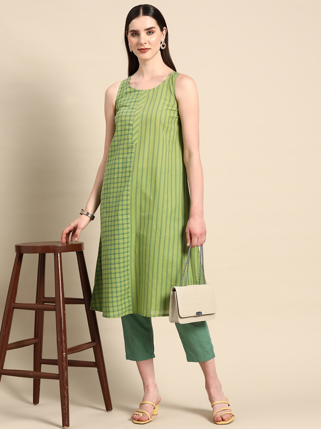 

Anouk X Kaamkaaj Women Striped Pleated Pure Cotton Kurta with Trousers, Green