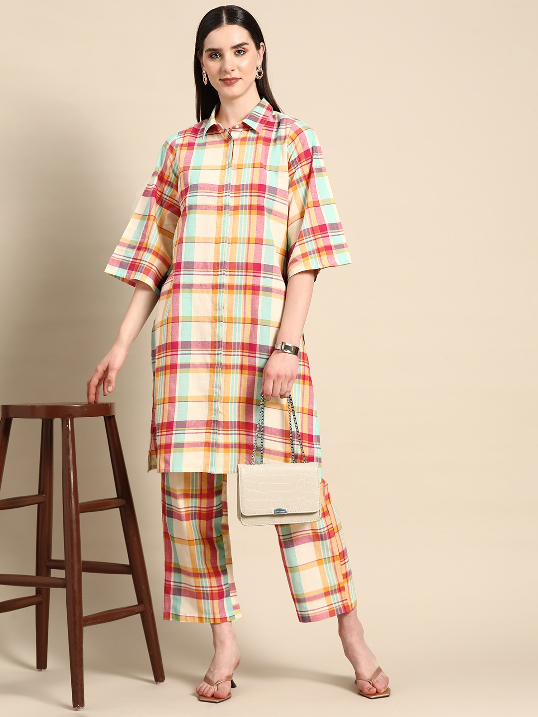 

Anouk X Kaamkaaj Women Pure Cotton Kurta with Trousers, Off white