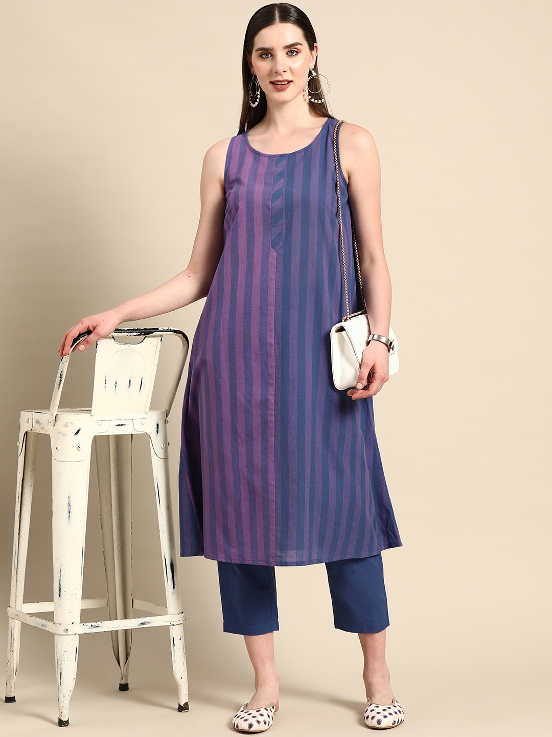 

Anouk X Kaamkaaj Women Striped Pleated Pure Cotton Kurta with Trousers, Blue