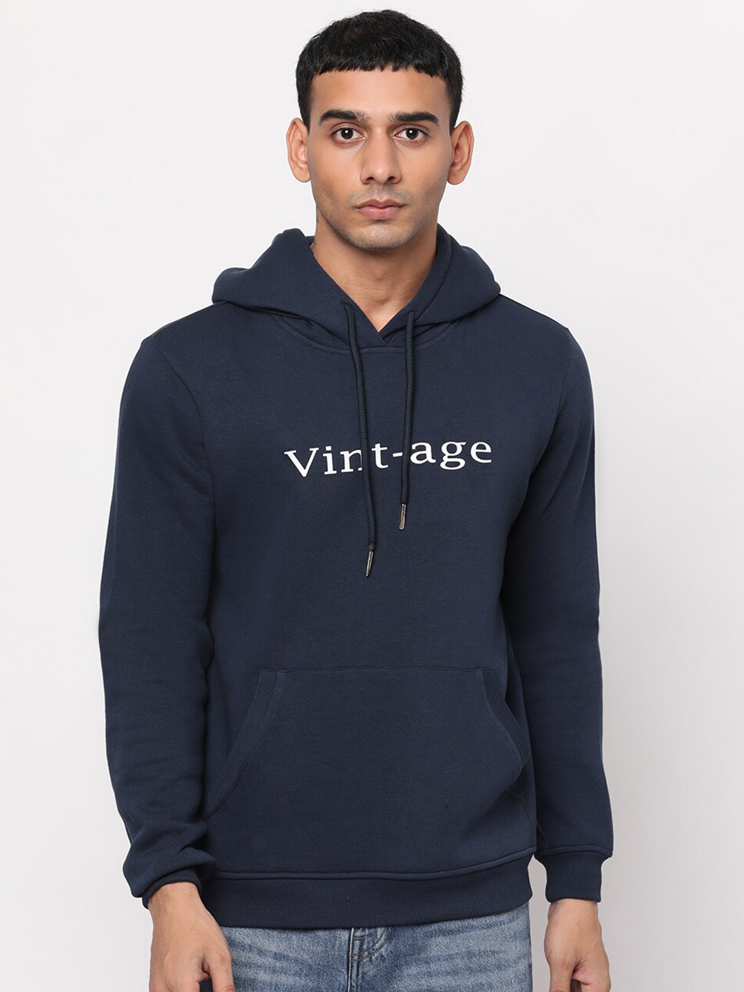 

YOONOY Men Navy Blue Typography Printed Hooded Sweatshirt