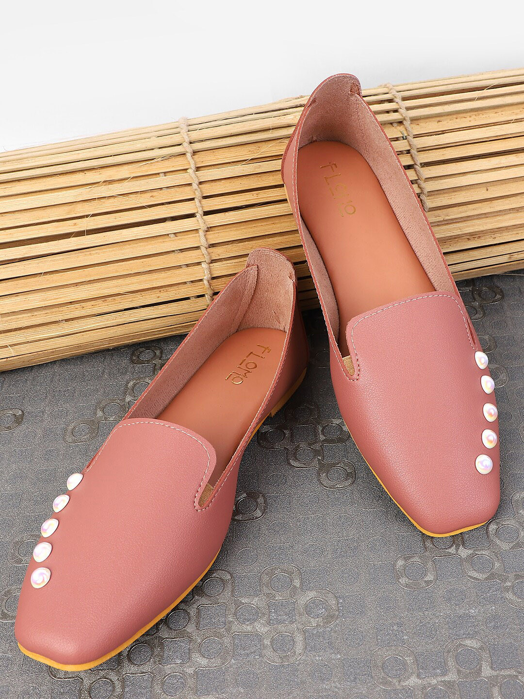 

FLOMO Women Pink Ballerinas Flats
