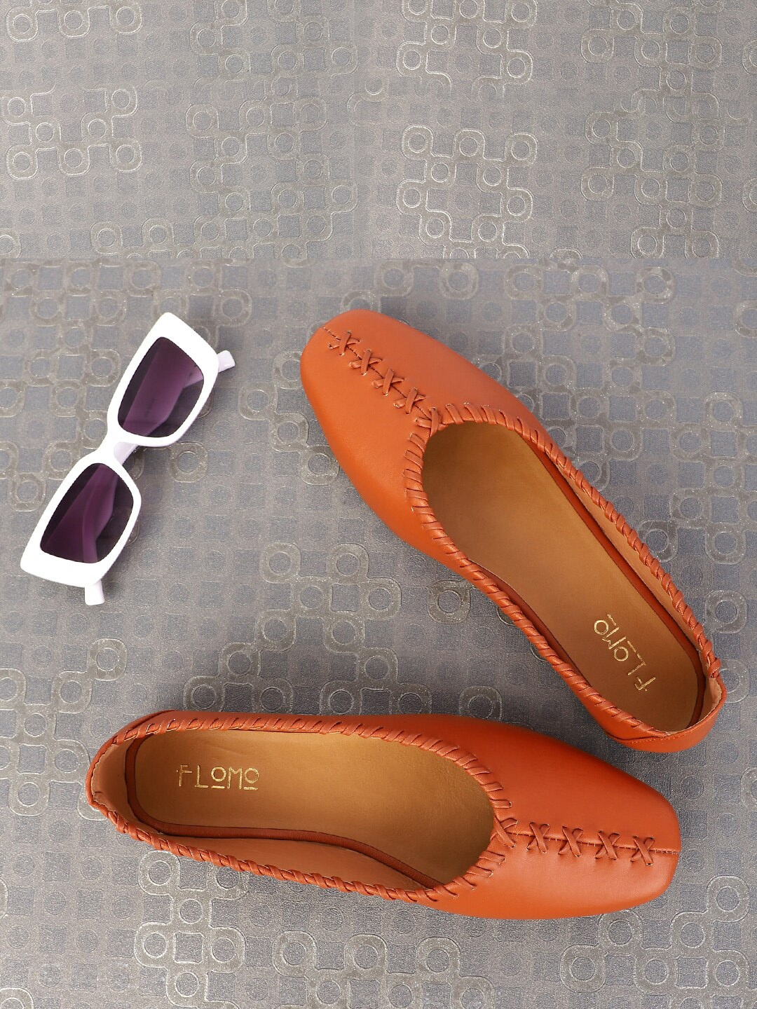 

FLOMO Women Brown Ballerinas Flats