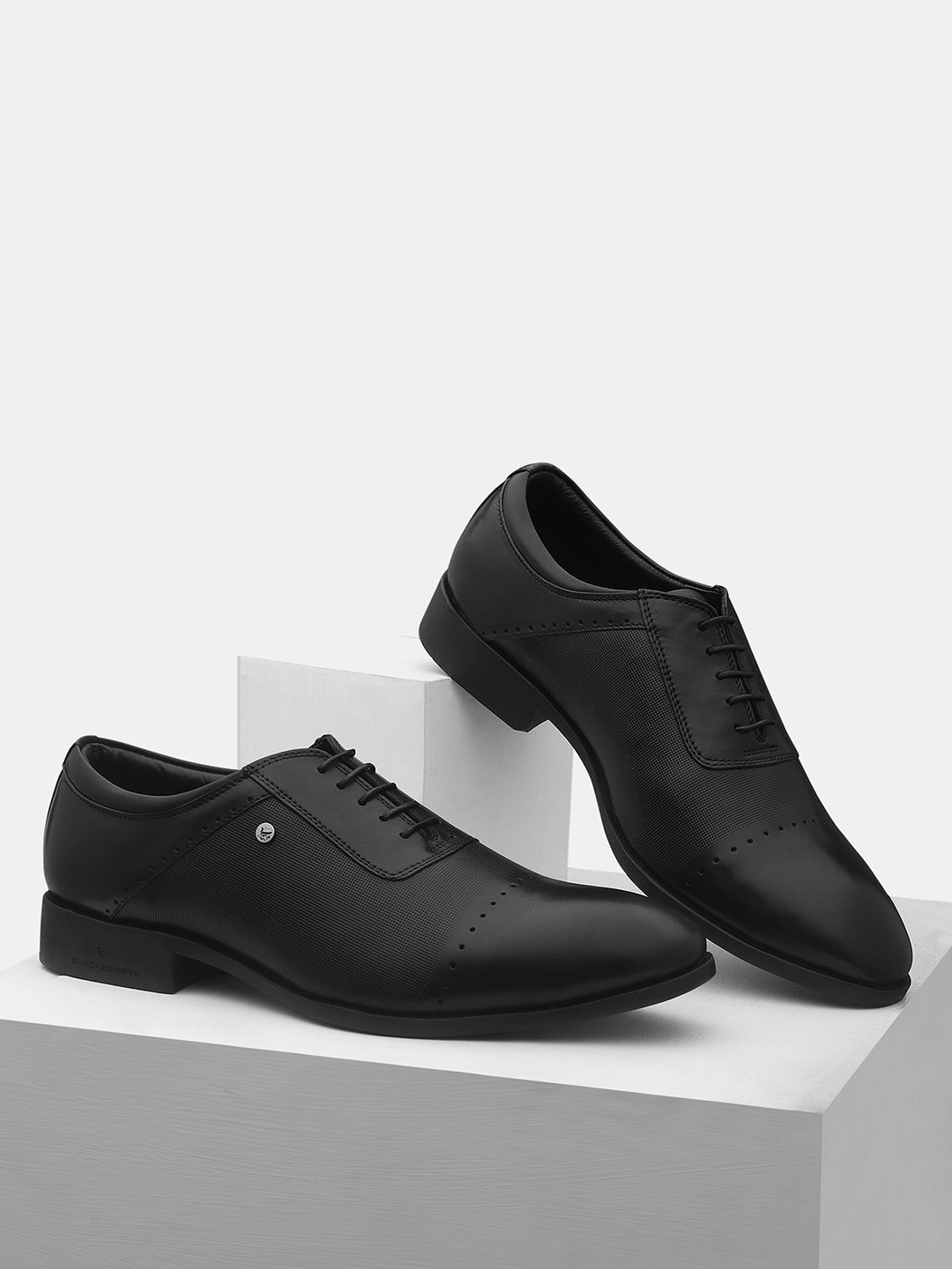 

Blackberrys Men Black Textured Formal Leather Shoes