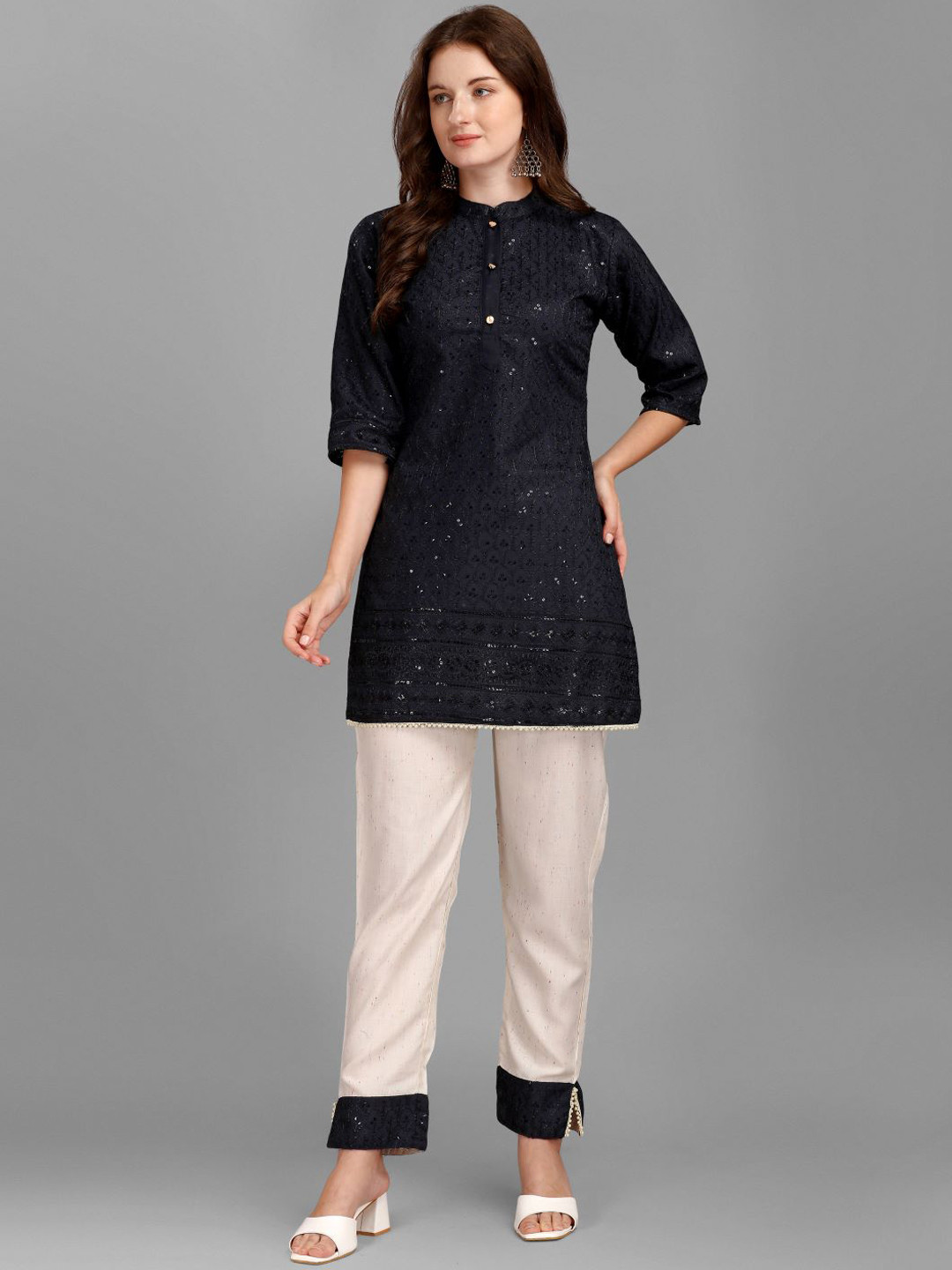 

GUFRINA Women Black Floral Embroidered Sequinned Kurti with Trousers