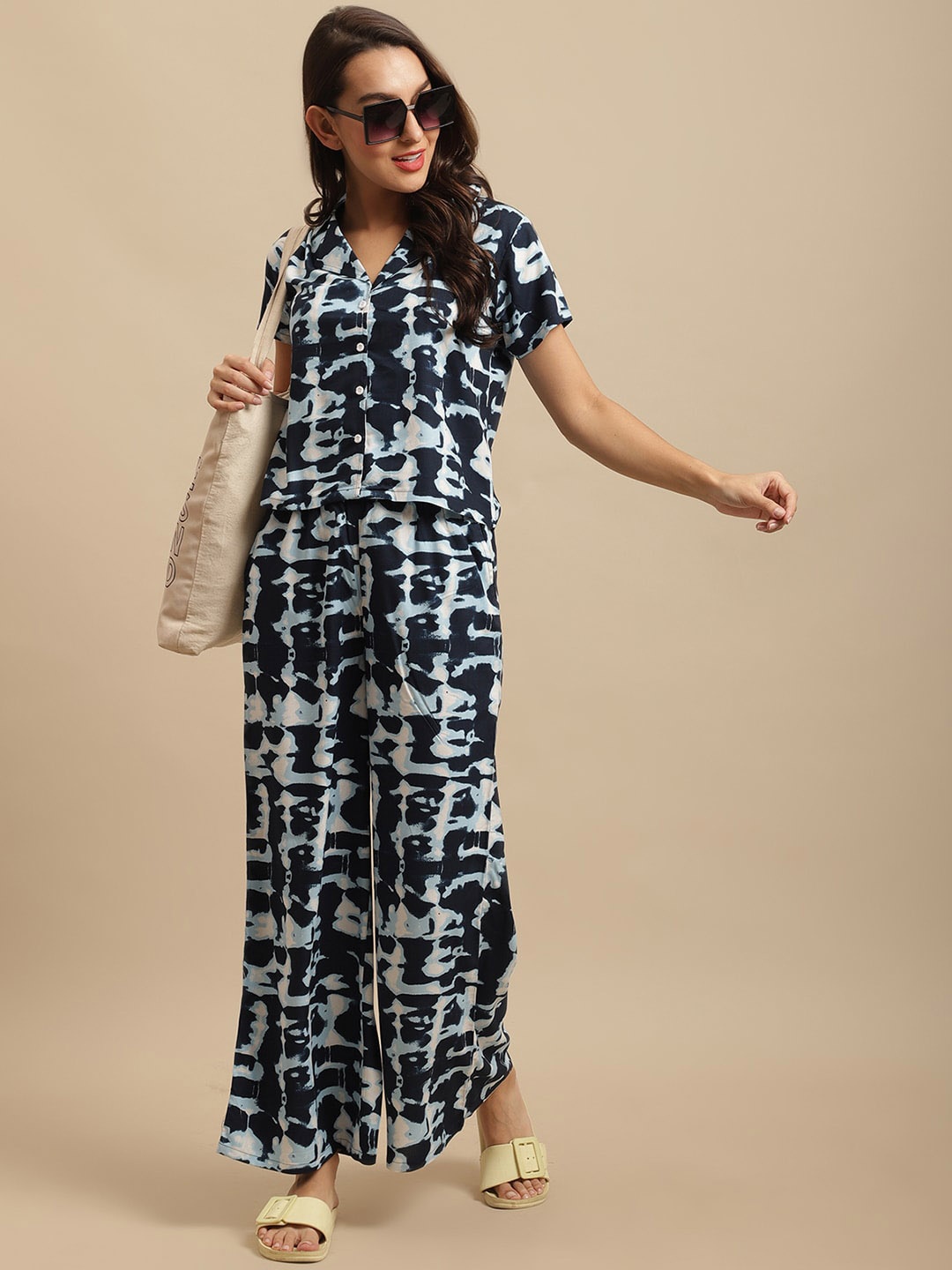 

Boston Club Women Navy Blue & White Printed Nightsuit