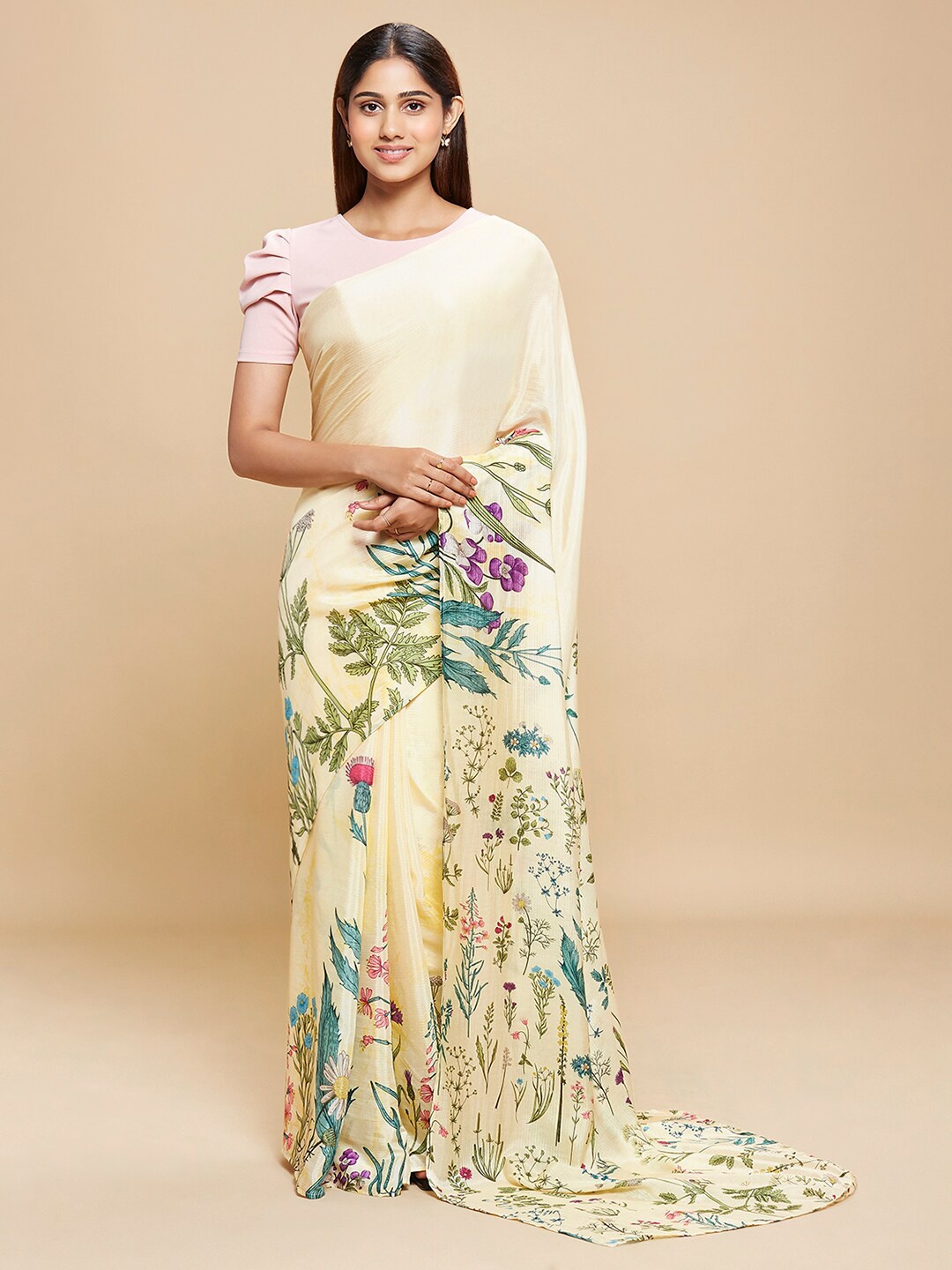 

navyasa Cream-Coloured & Green Floral Printed Saree