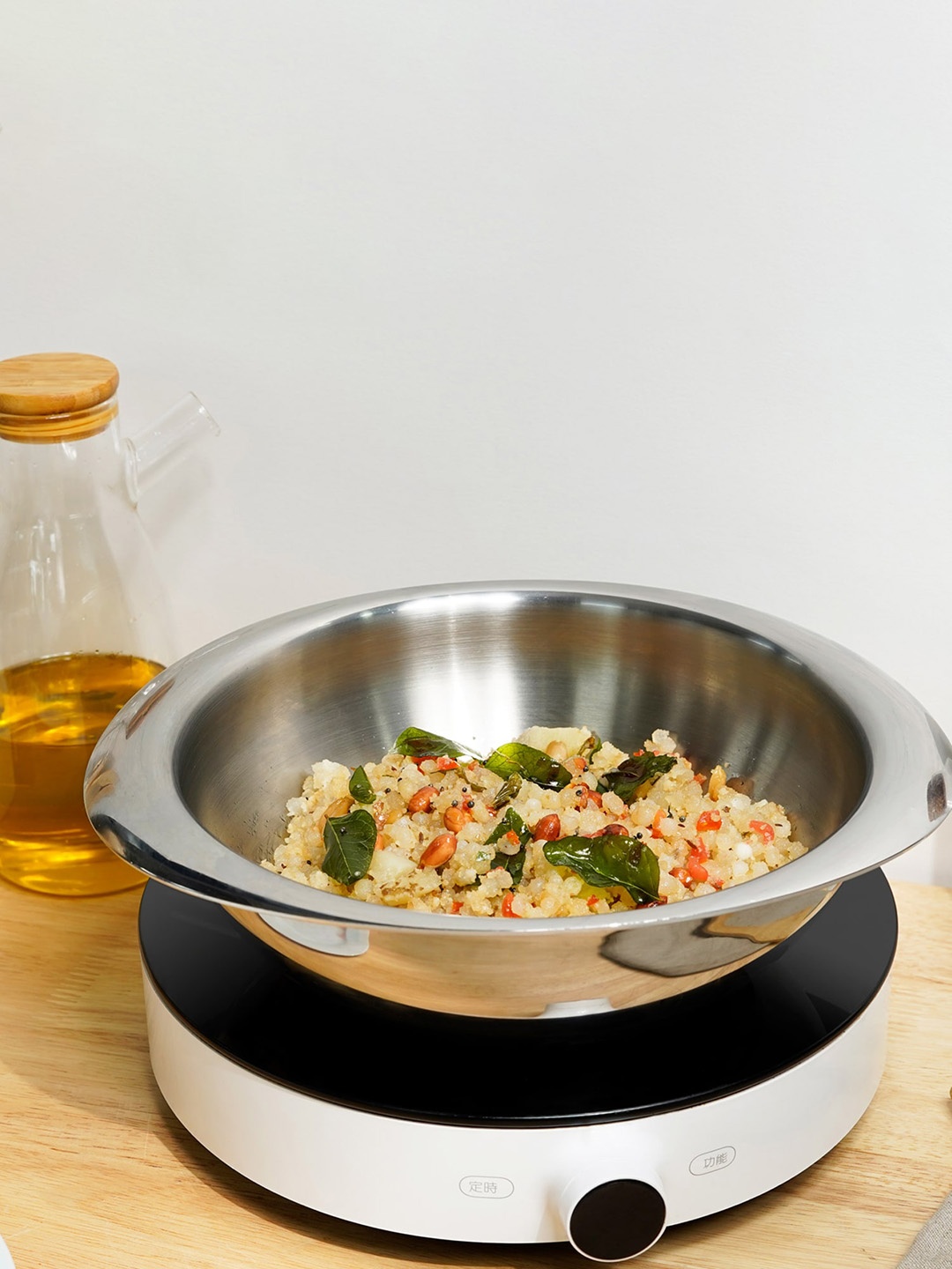 

MEYER Silver- Toned Stainless Steel Tasla Cookware Wok