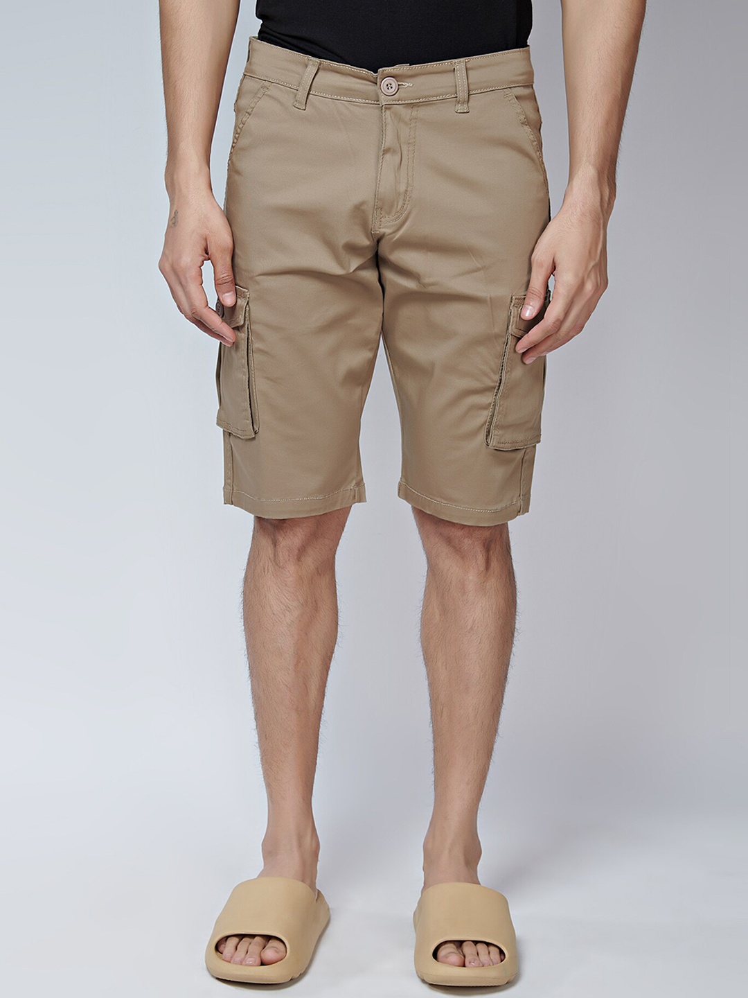 

MARK & ALBERT Men Khaki Cotton Cargo Shorts