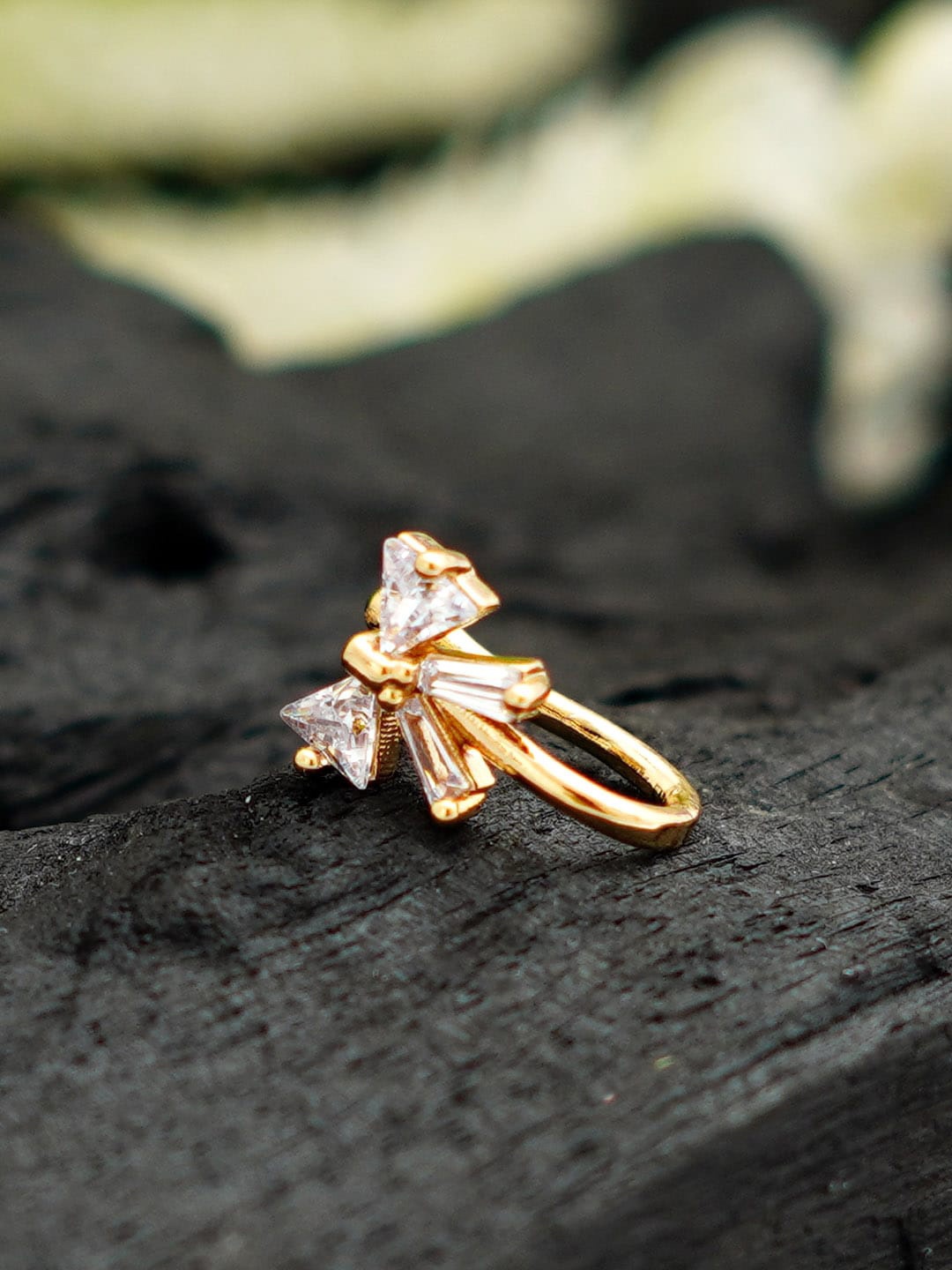 

Ferosh Gold-Toned White Crystal Studded Nosepin