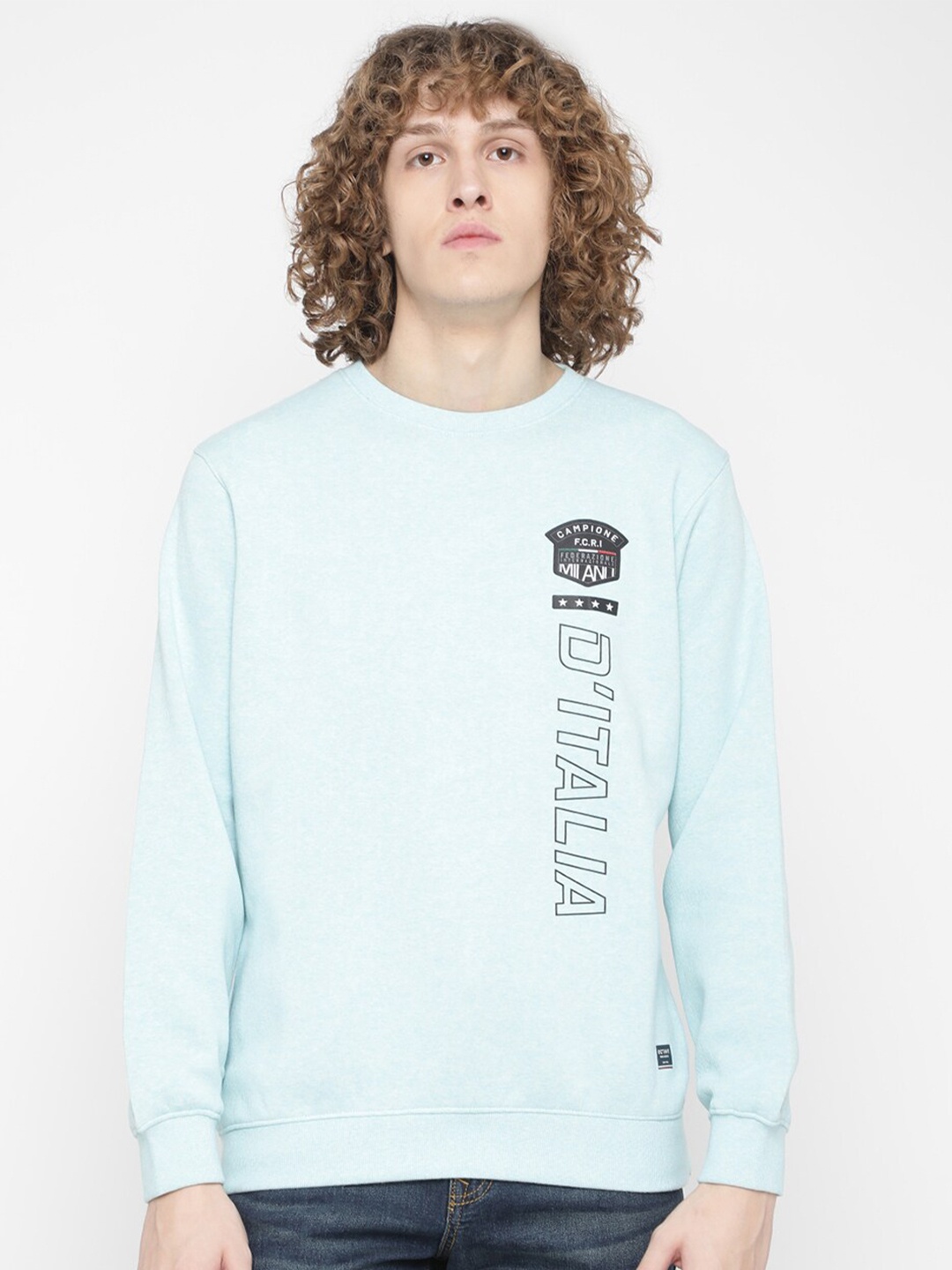 

Octave Men Blue Solid Fleece Sweatshirt