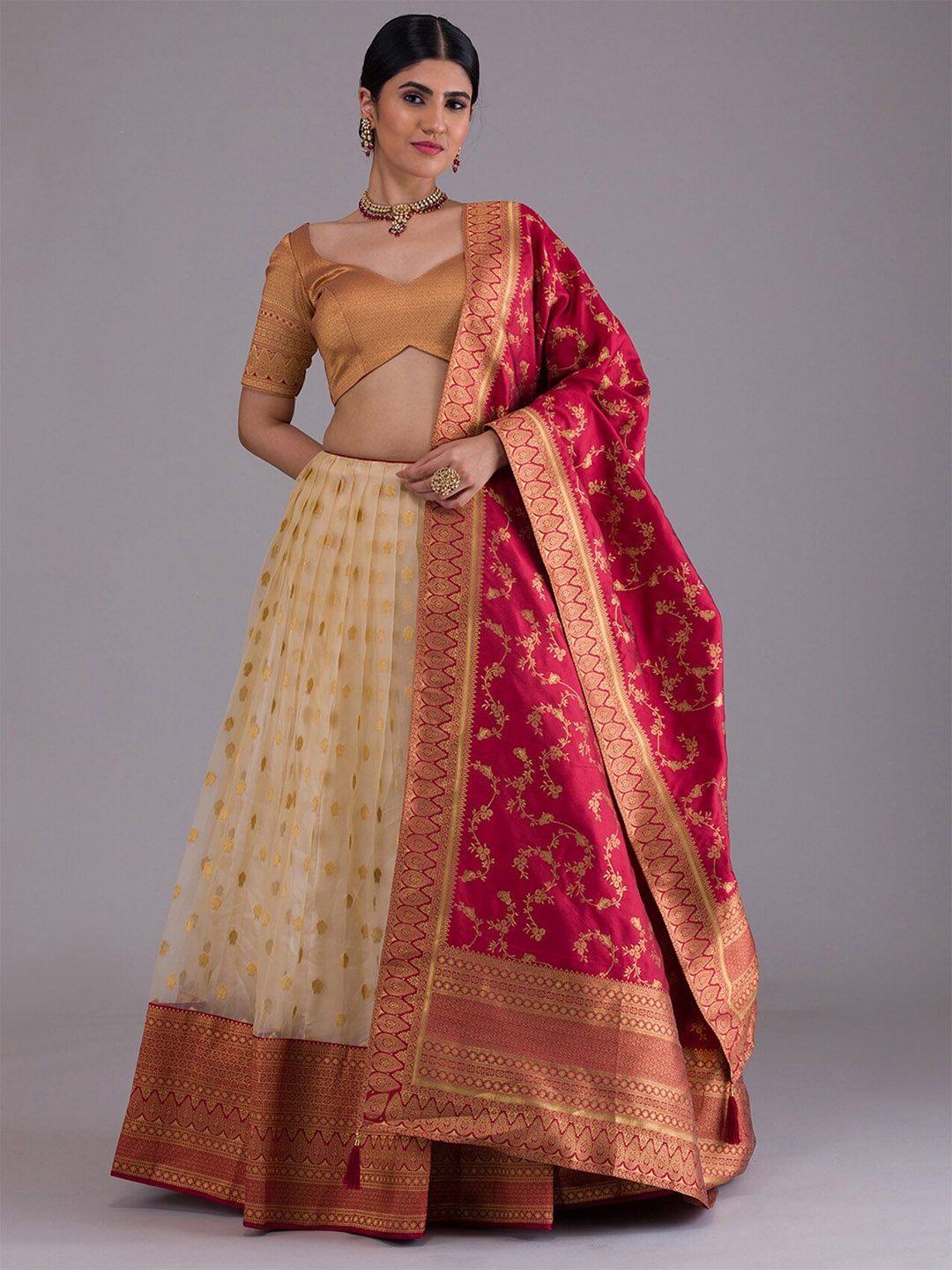 

Koskii Gold-Toned & Off White Semi-Stitched Lehenga & Unstitched Blouse With Dupatta