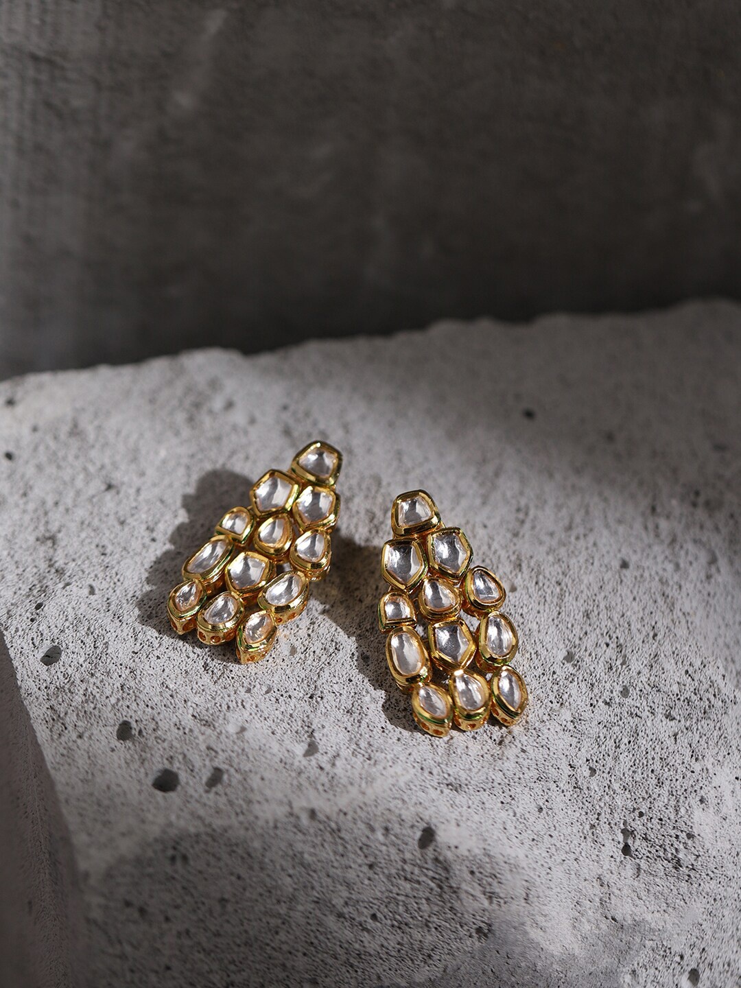 

Ruby Raang Gold-Toned & White Kundan Contemporary Gold-Plated Drop Earrings