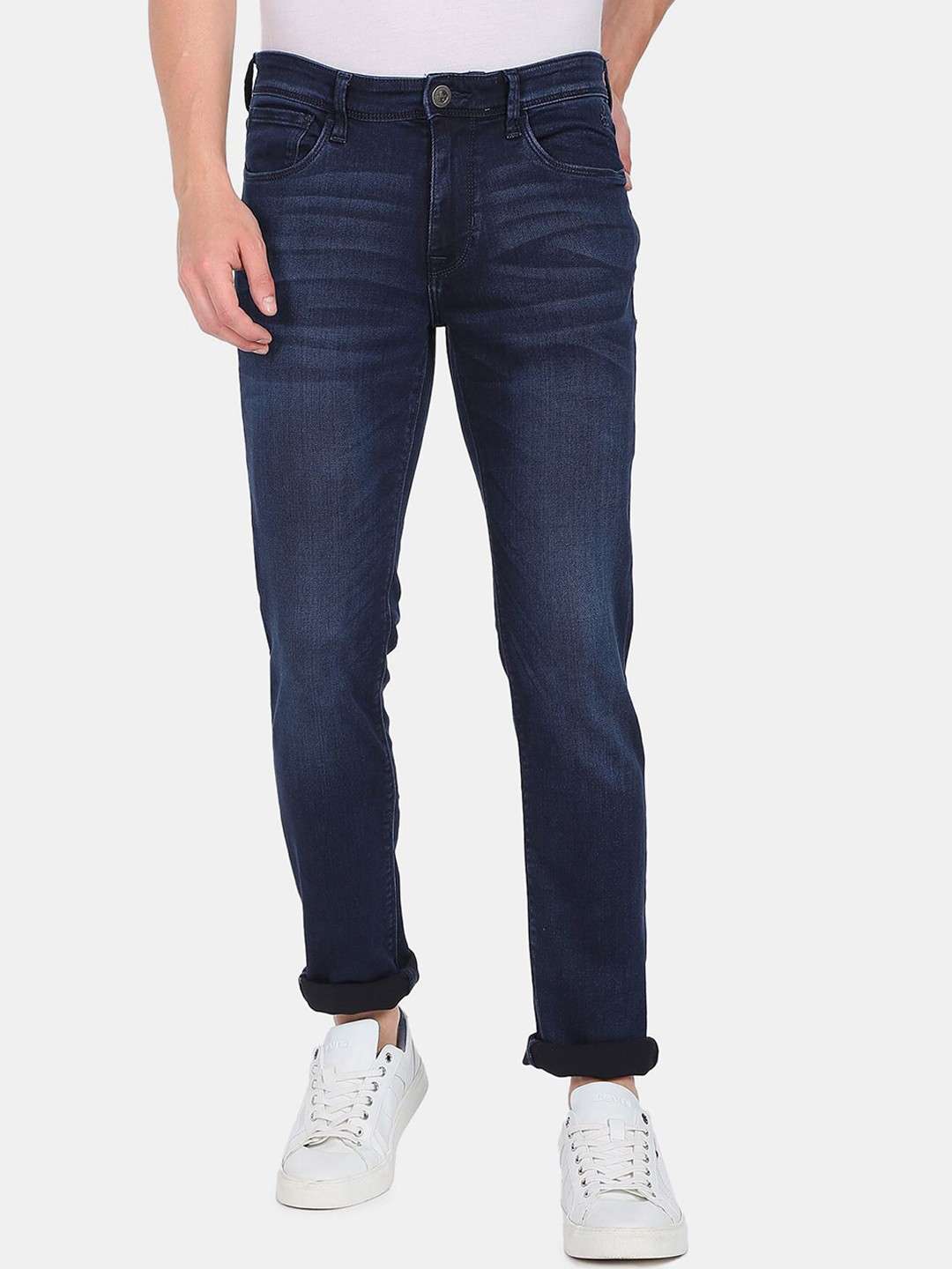 

Arrow Sport Men Blue Slim Fit Light Fade Jeans