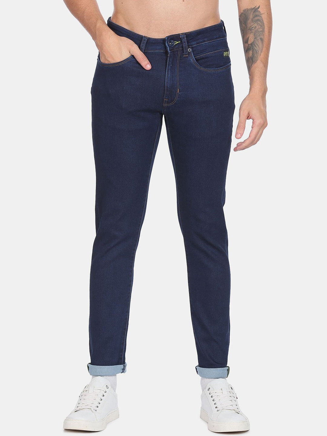 

Flying Machine Men Blue Slim Fit Jeans