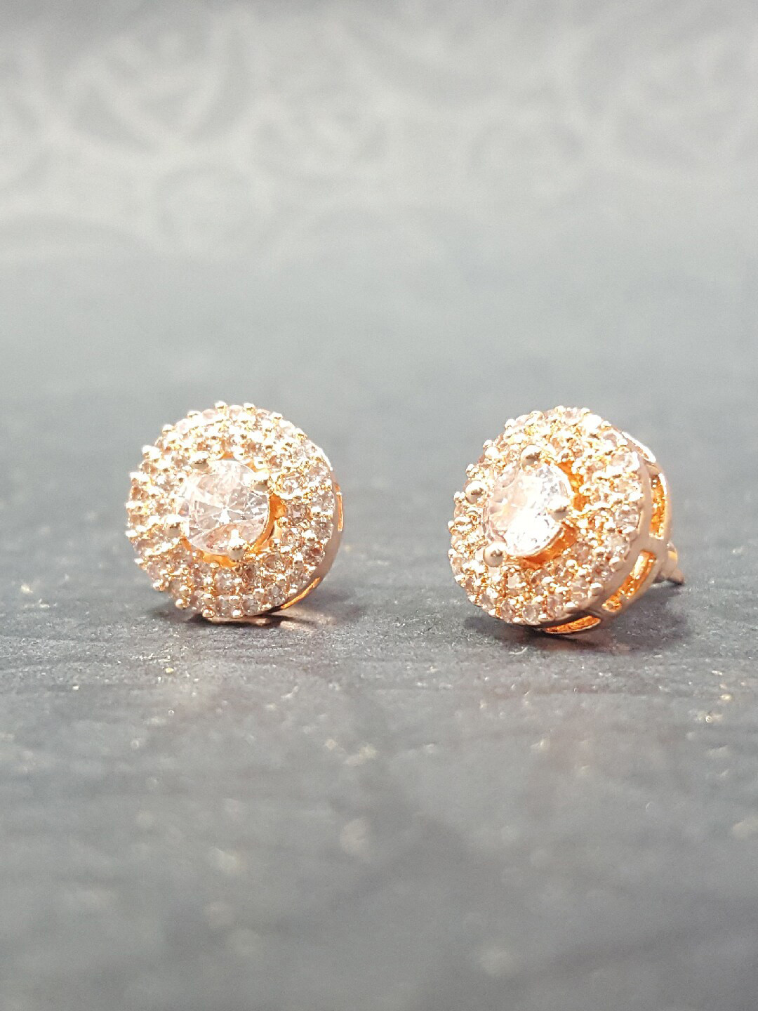 

OOMPH Rose Gold & White Circular Cubic Zirconia Studs Earrings