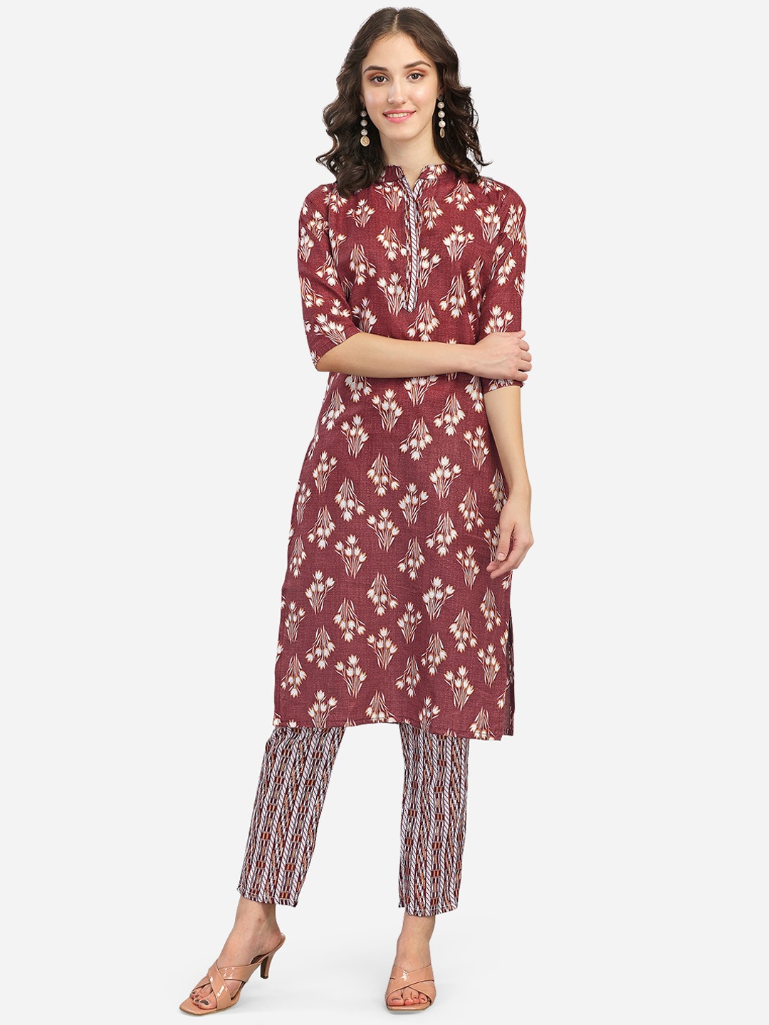

GUFRINA Women Maroon Floral Printed Kurta with Trouser