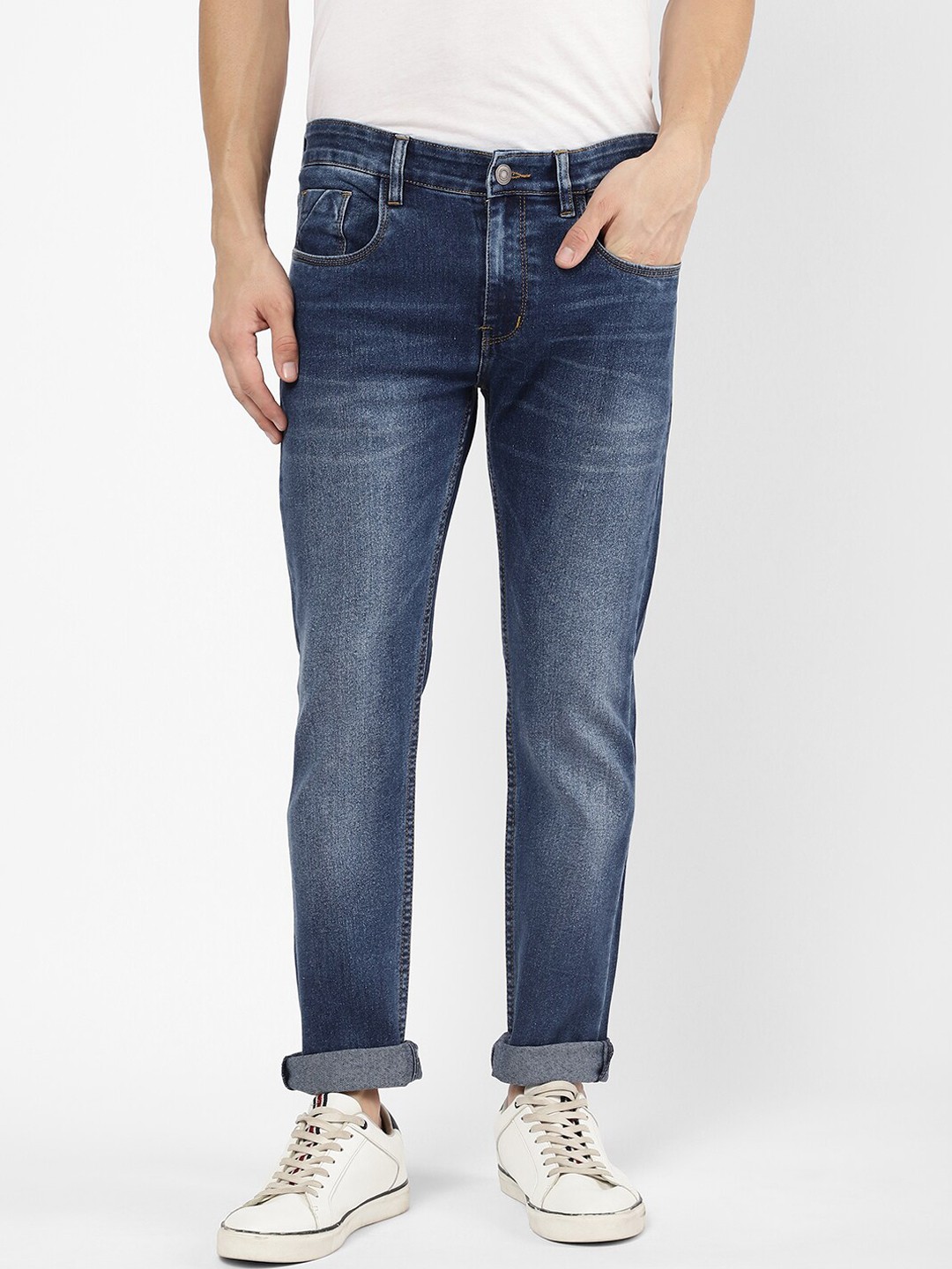 

R&B Men Blue Slim Fit Low Distress Heavy Fade Jeans
