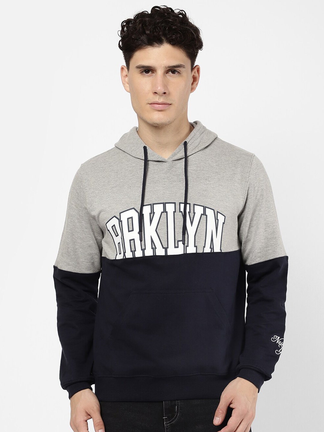 

R&B Men Navy Blue & Grey Colourblocked Hooded Cotton Sweatshirt