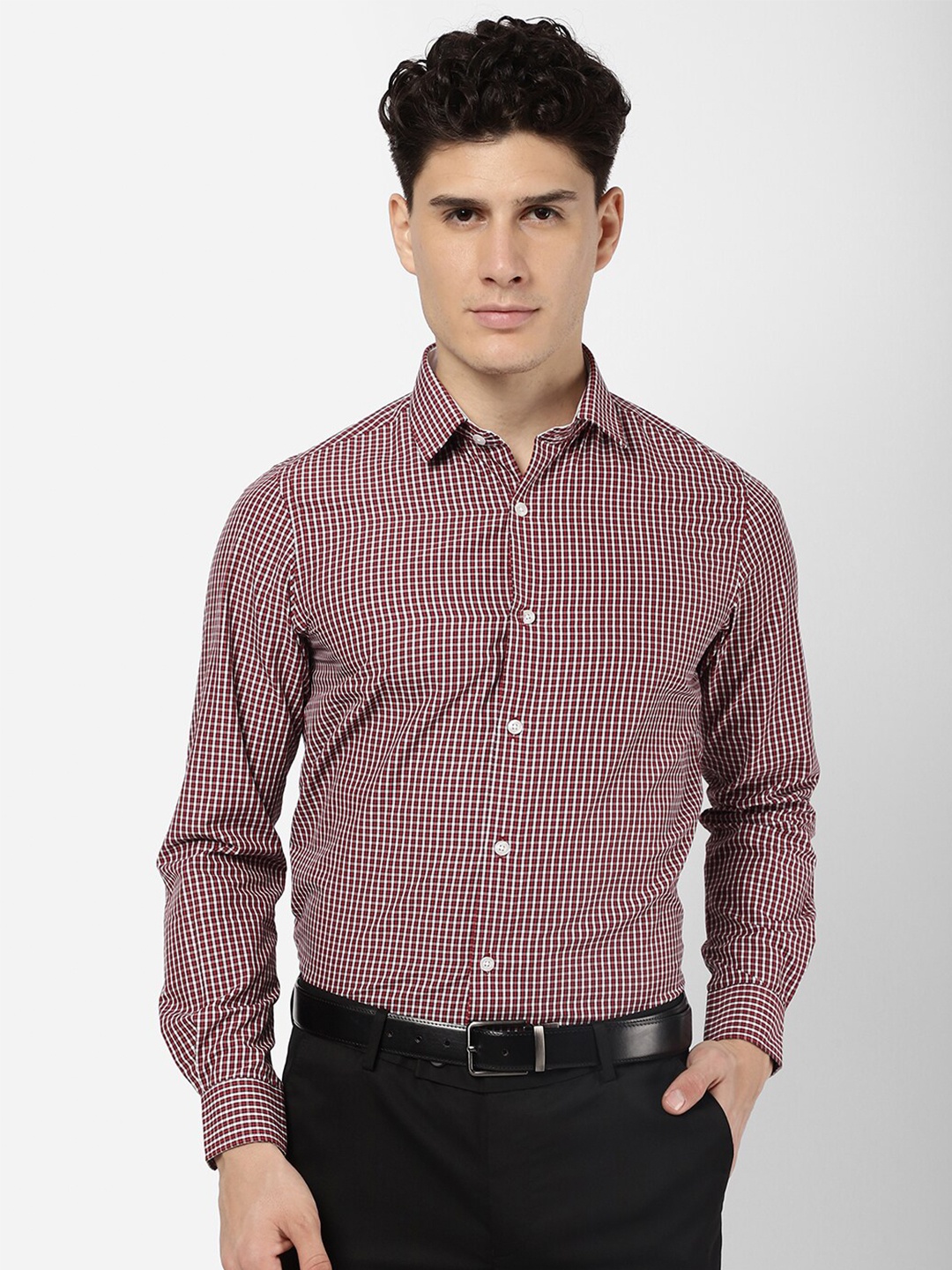 

R&B Men Red & Cream Micro Checked Cotton Formal Shirt