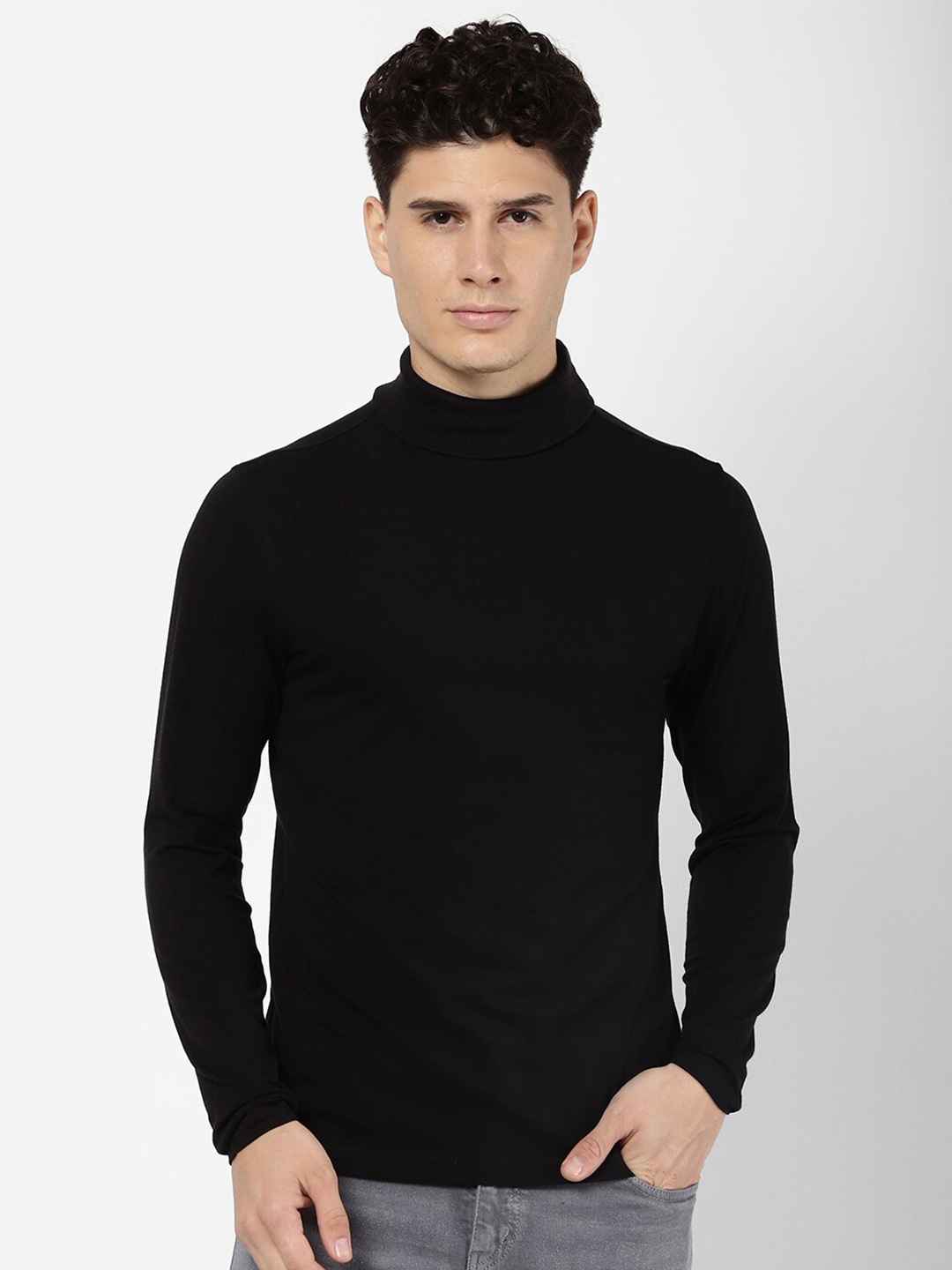 

R&B Men Black Turtle Neck Cotton T-shirt