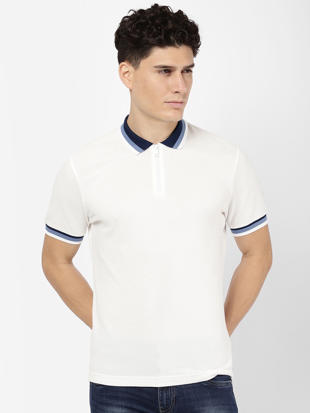 

R&B Men Off White & Navy Blue Polo Collar Cotton T-shirt