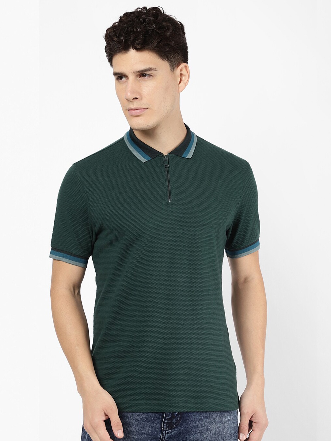 

R&B Men Green Polo Collar Cotton T-shirt