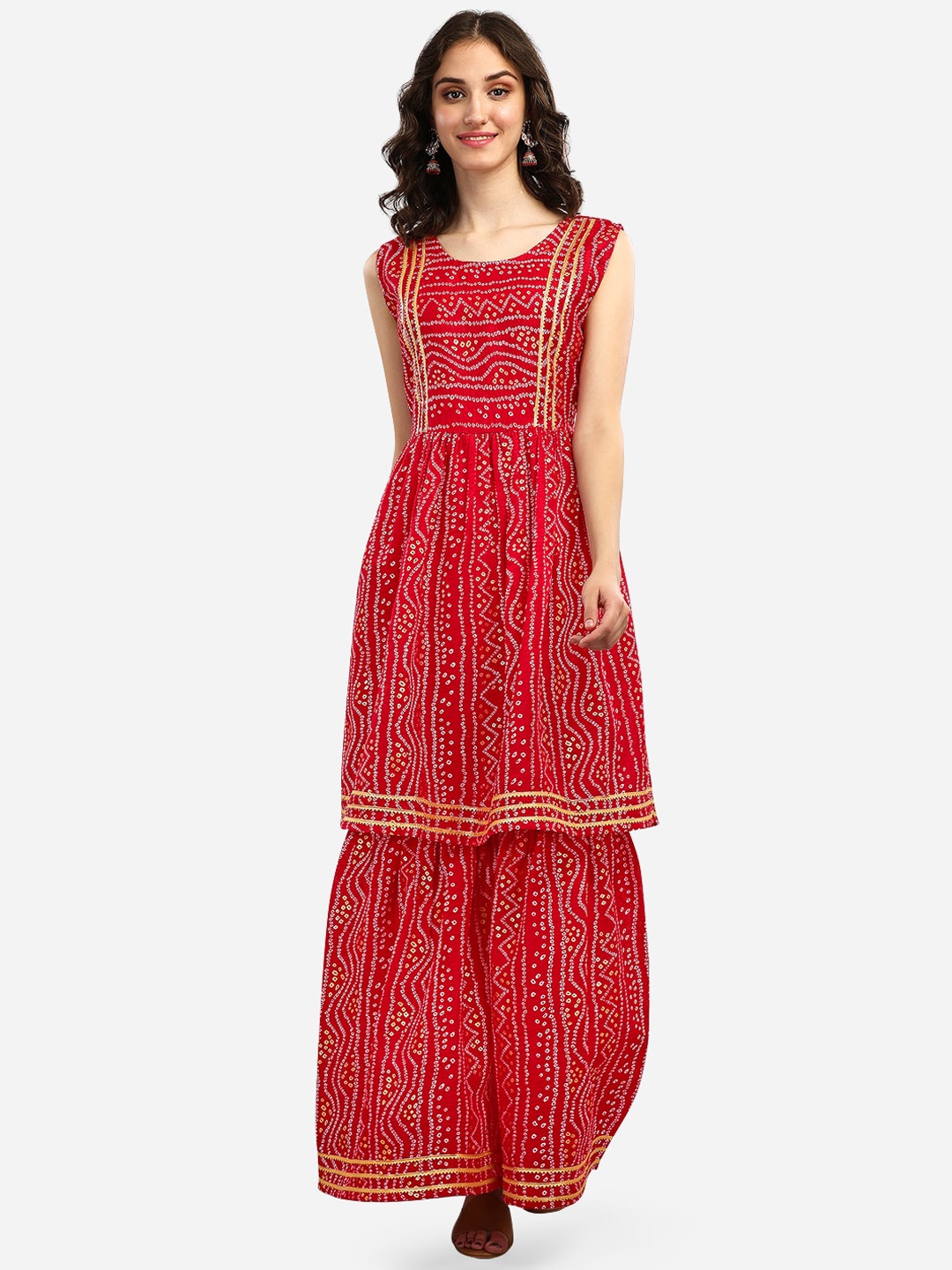 

GUFRINA Women Red Bandhani Printed Pleated Gotta Patti Kurti with Sharara