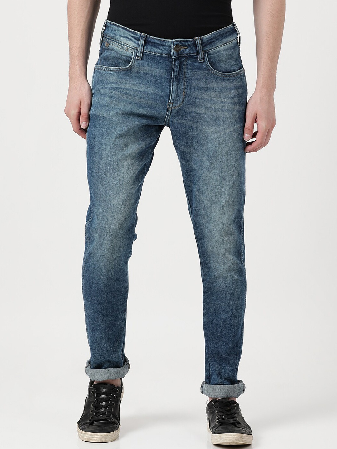 

Wrangler Men Blue Cotton Vegas Skinny Fit Low-Rise Heavy Fade Stretchable Jeans