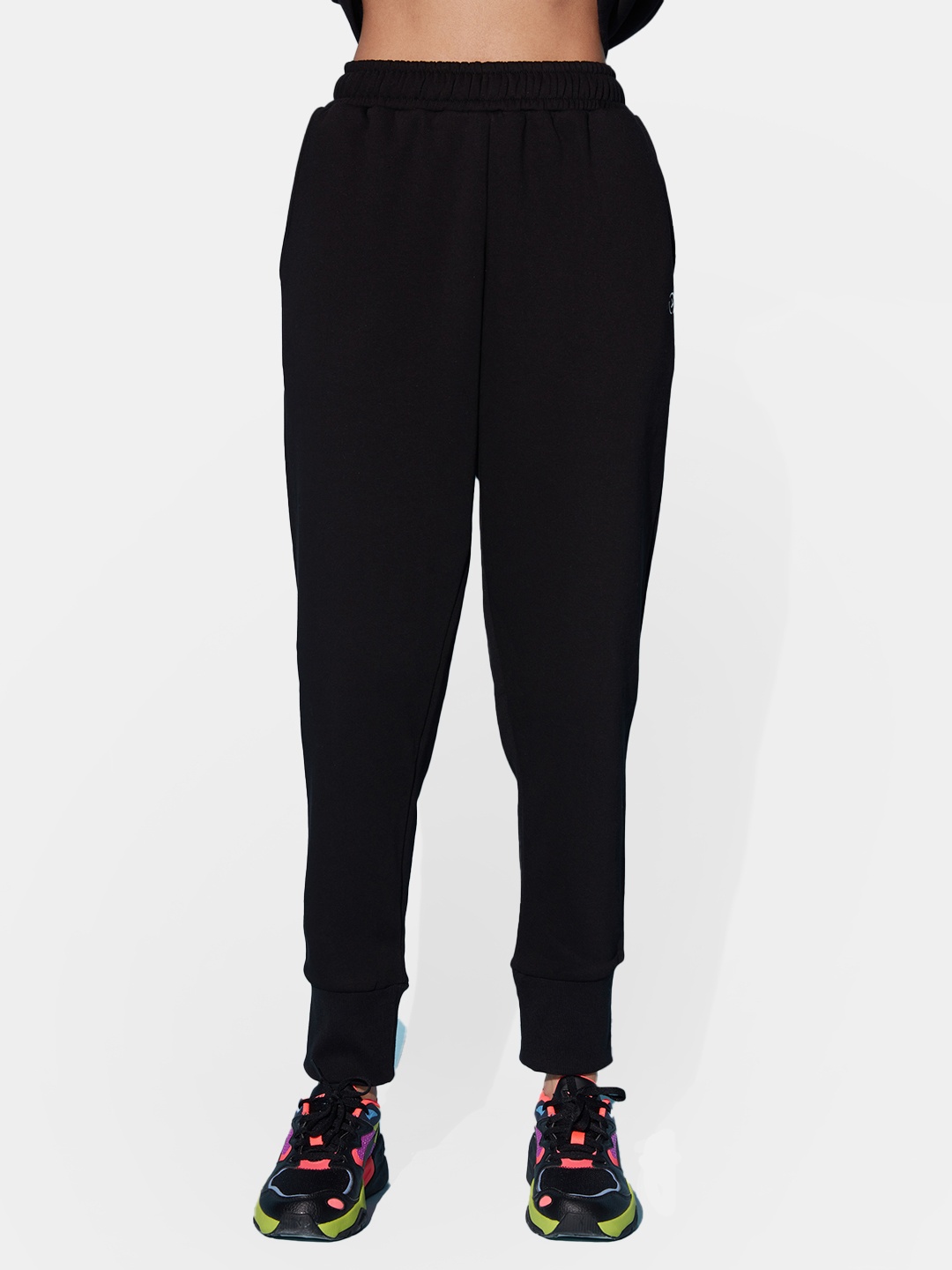 

KICA Women Black Solid Anti Odour Fleece Jogger