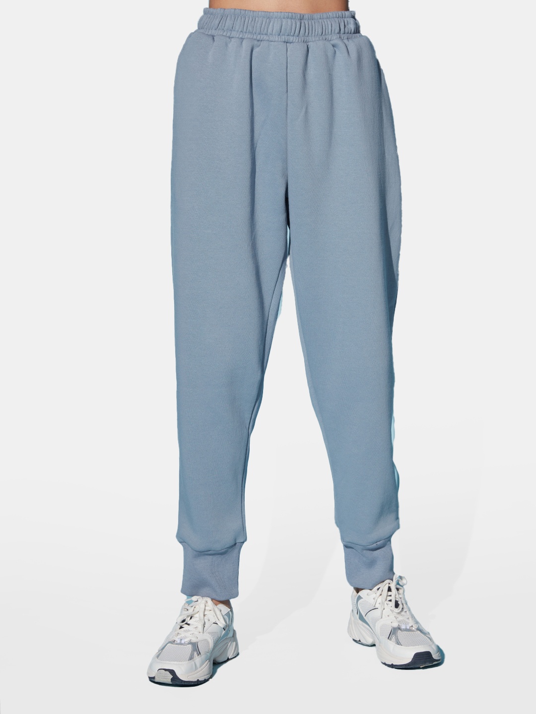 

KICA Women Grey Solid Relaxed-Fit Anti Odour Jogger