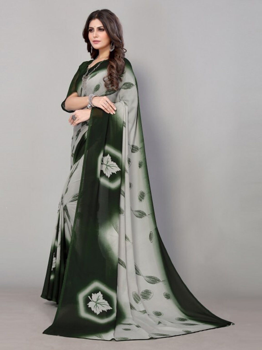 

Yashika Green & Grey Floral Printed Saree